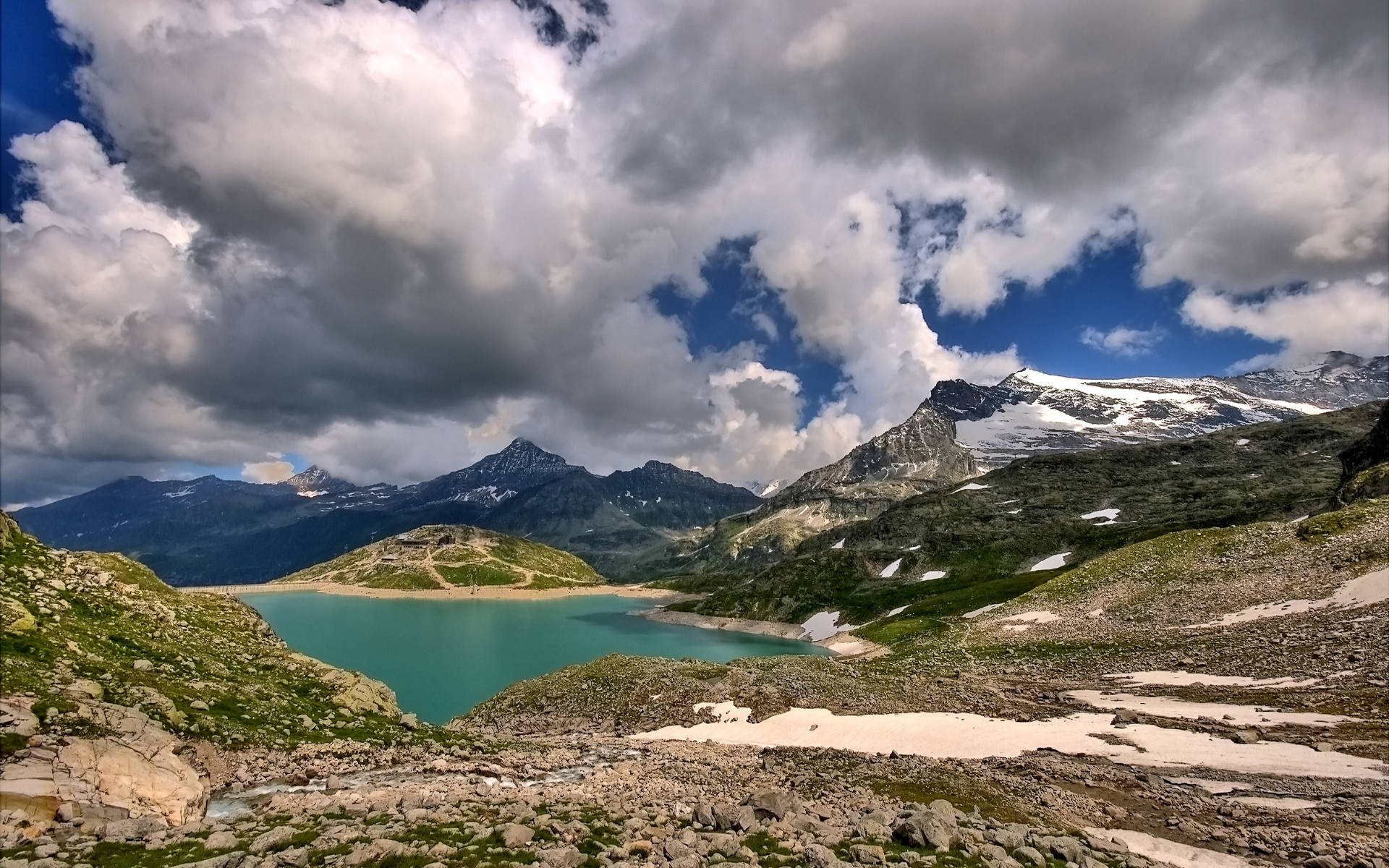 Beautiful Landscape Green Lake Background