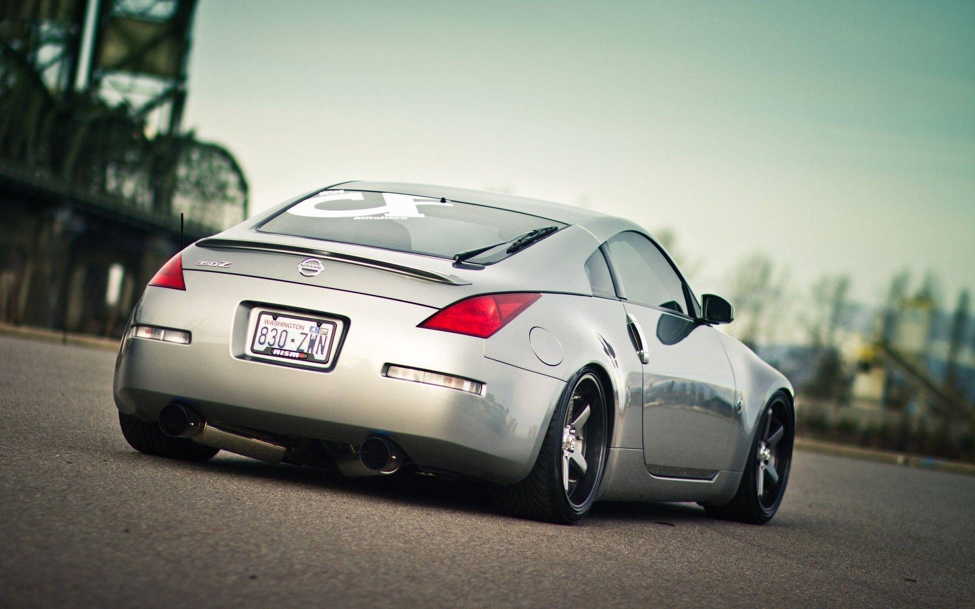 Beautiful Nissan 350z Iphone Screensaver Background