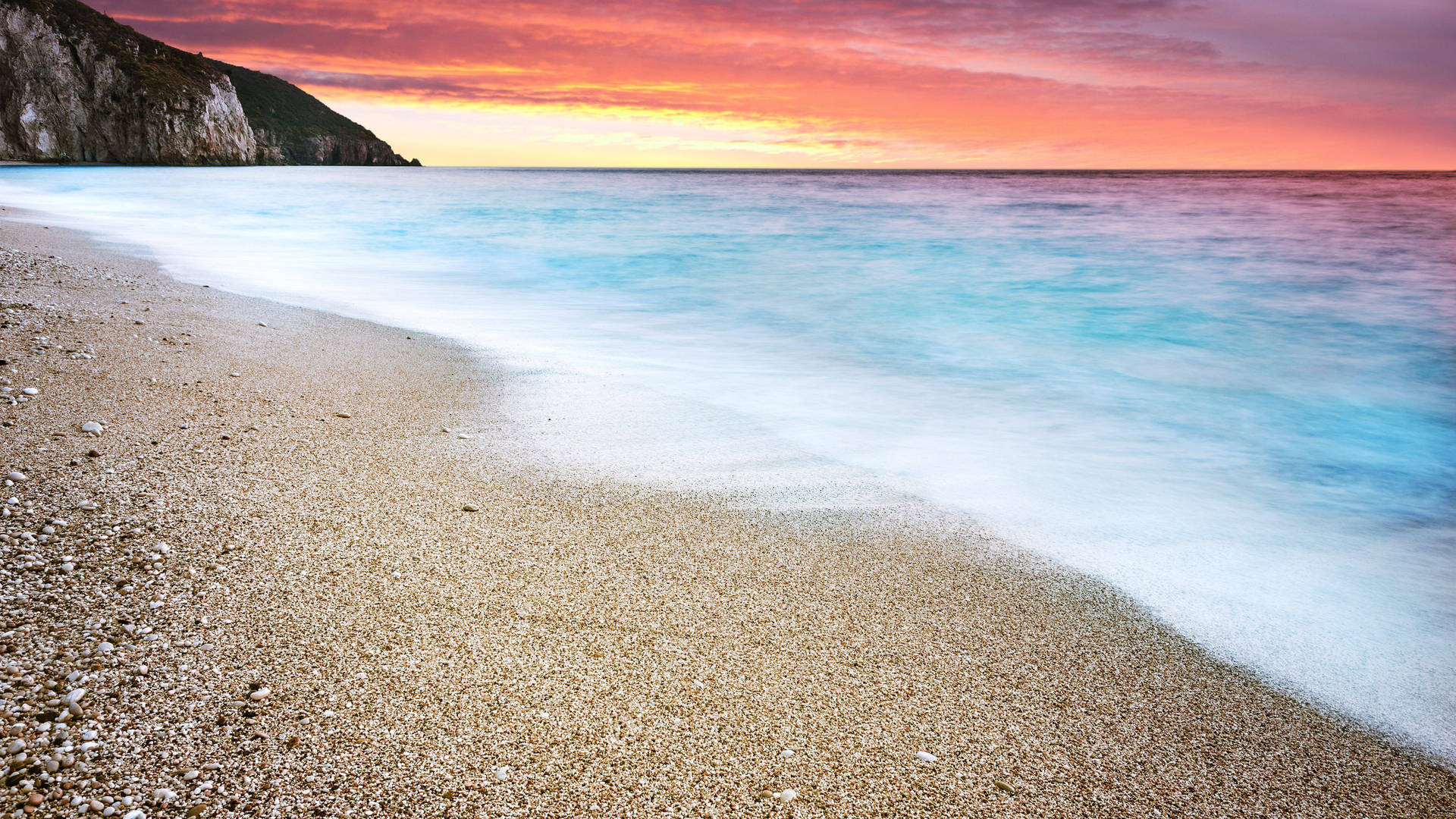 Beautiful Sky And Beach Scenes Desktop Background