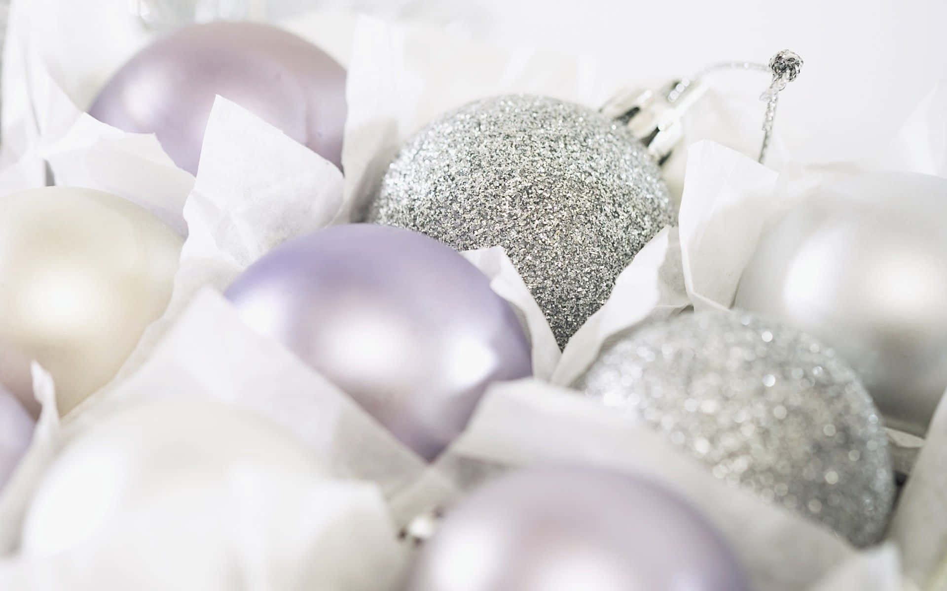 Beautiful Sparkly White Christmas Ornaments Background