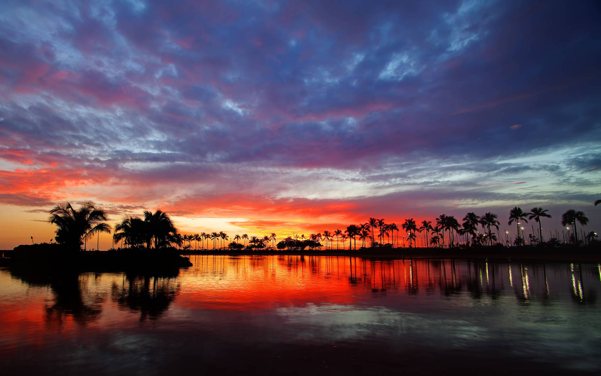 Beautiful Sunset Hawaii Island Background