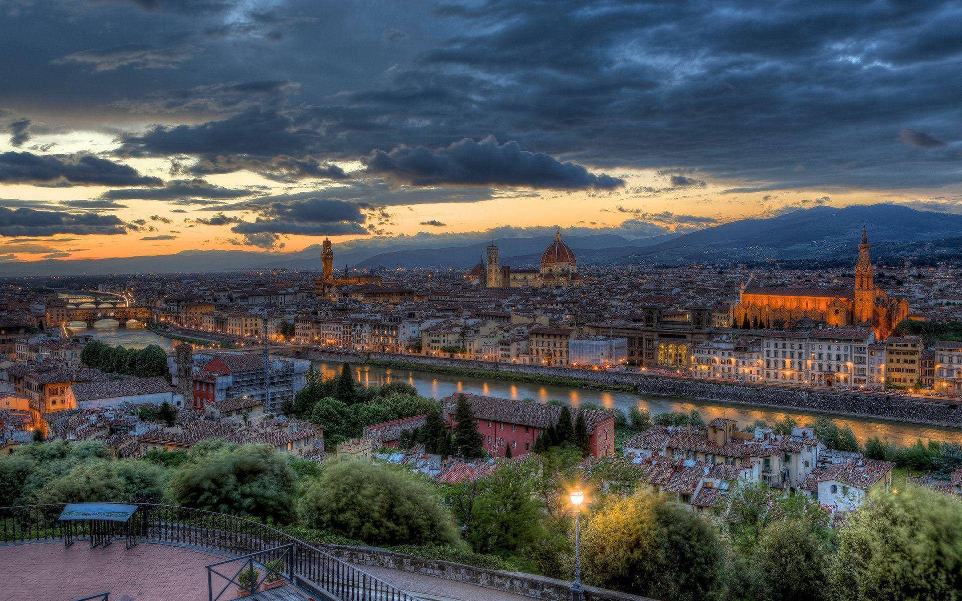 Beautiful Tuscany River At Night Background