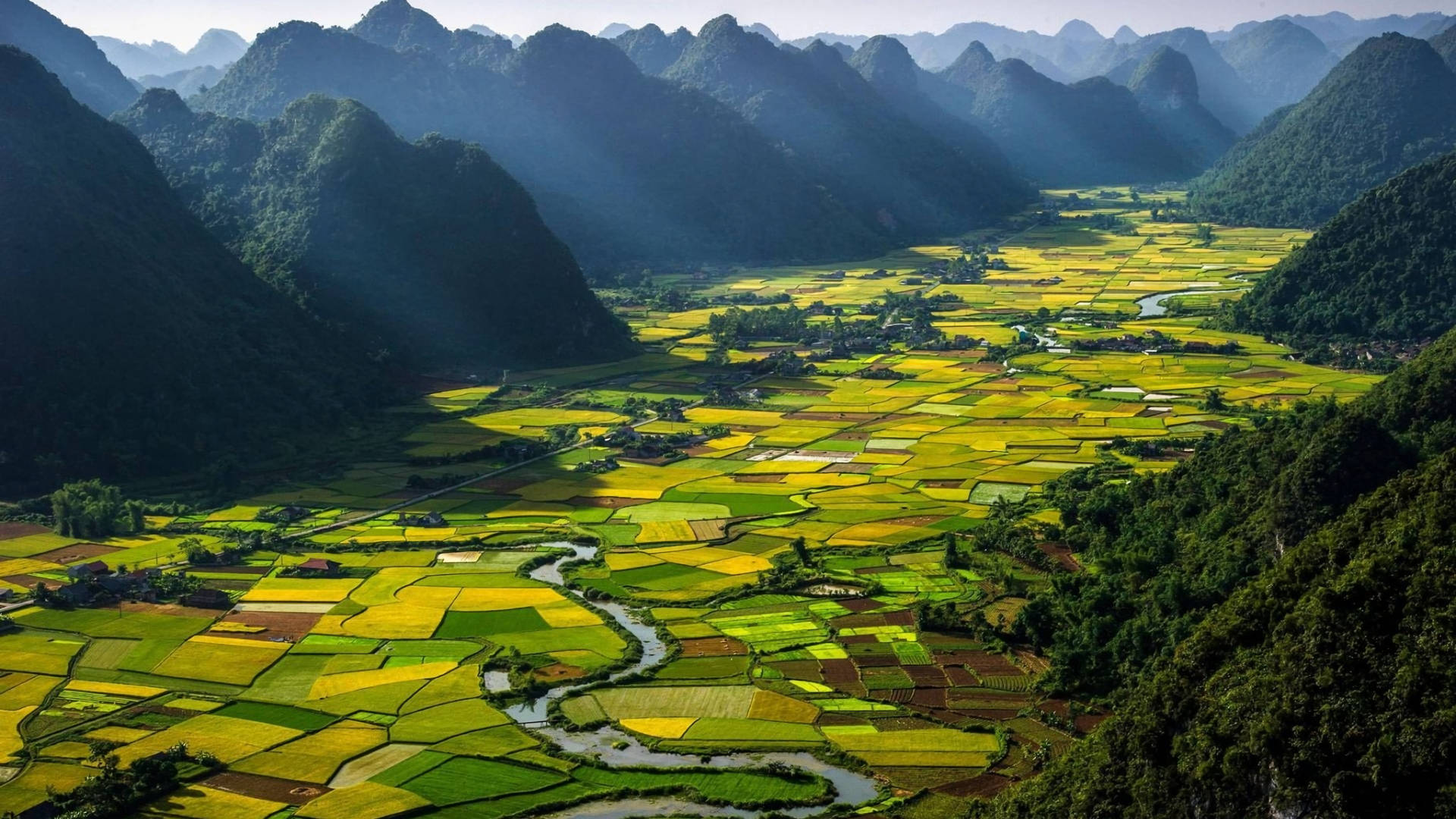 Beautiful Vietnam Valley Background