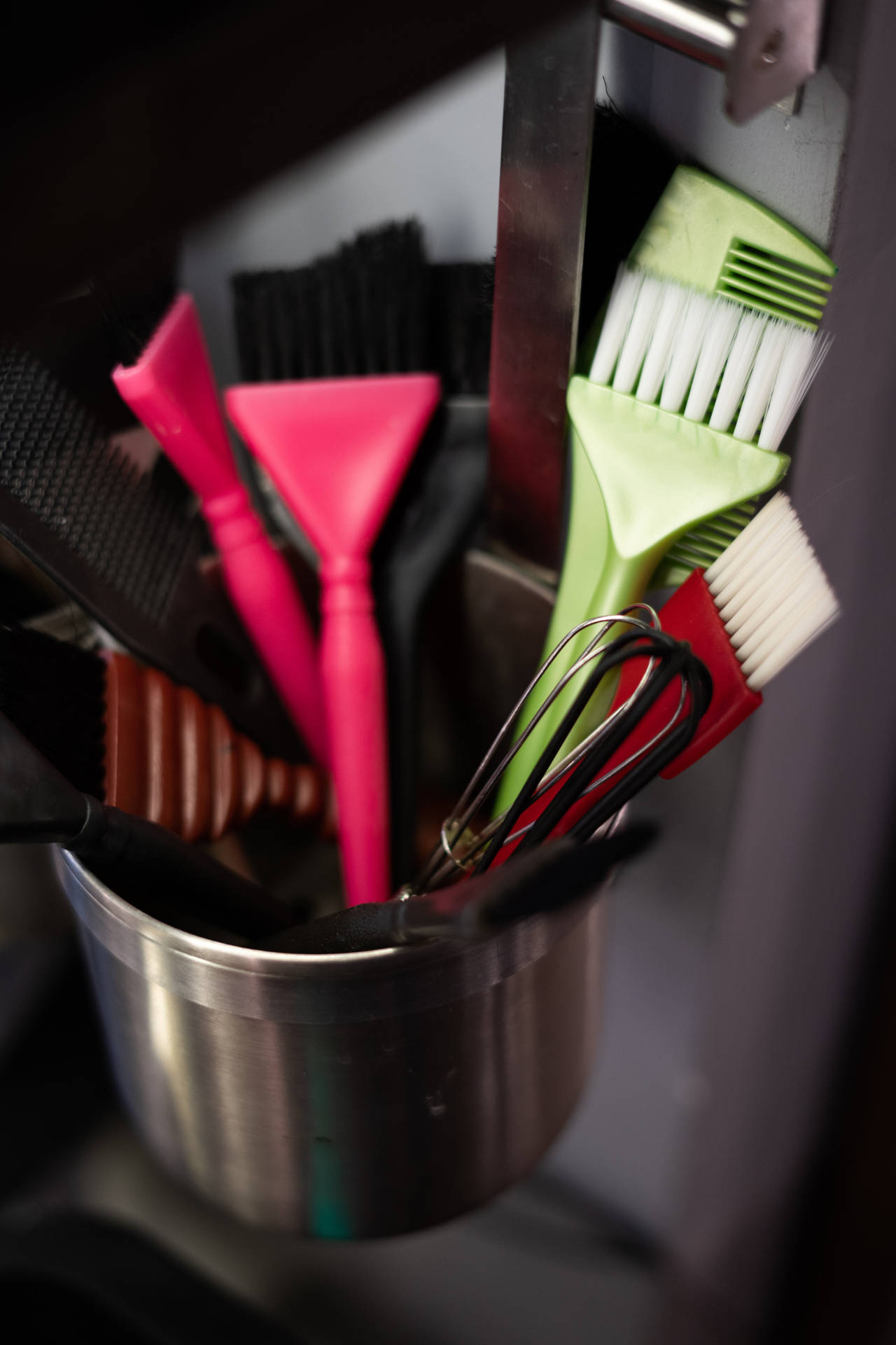 Beauty Salon Brush Tools Background