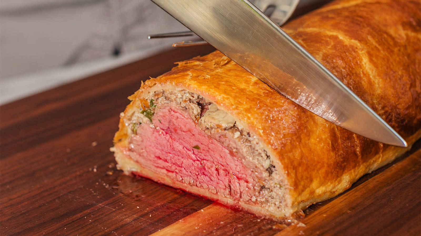 Beef Wellington Pinkish Slicing