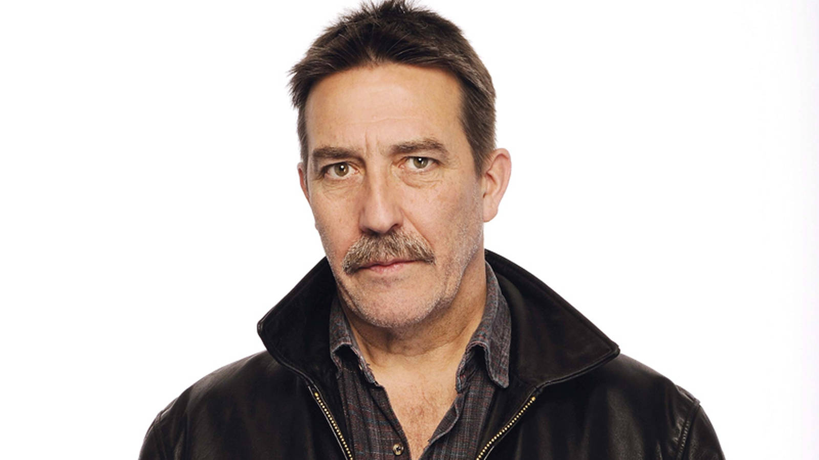 Belfast Actor Ciarán Hinds Background