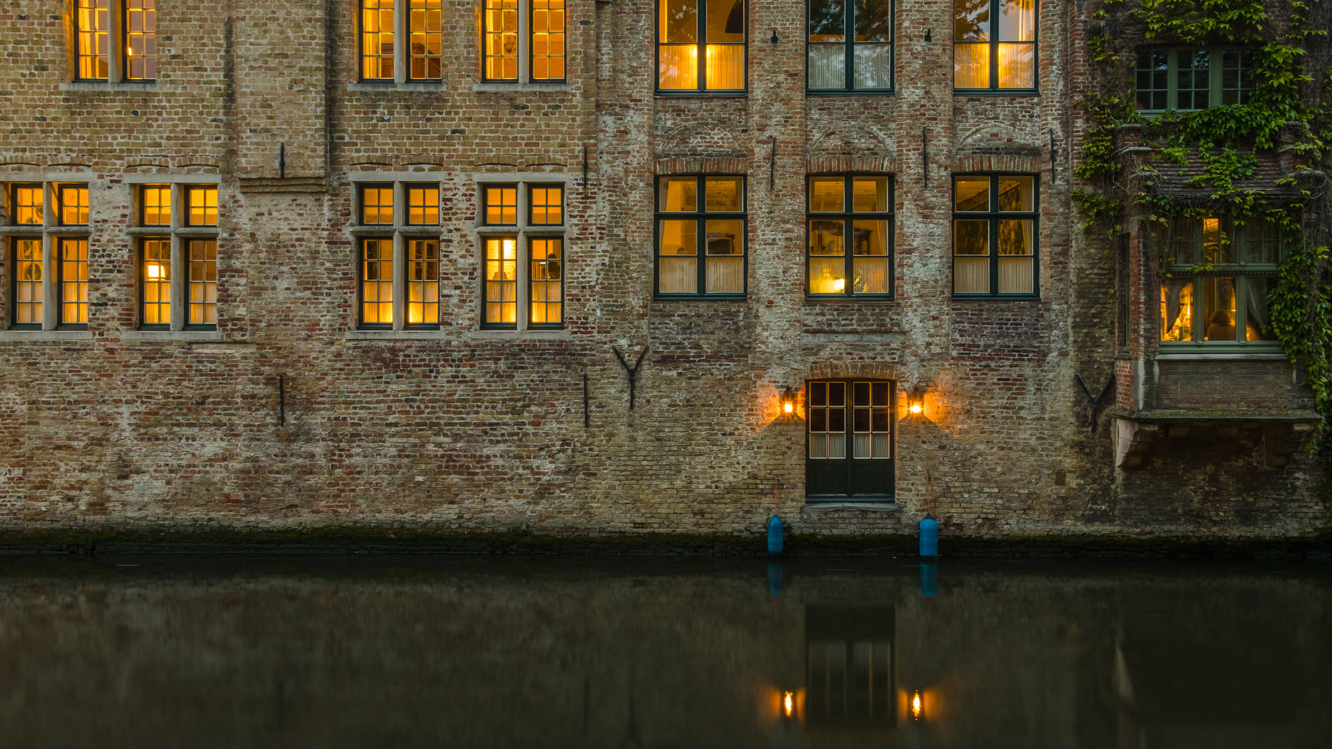 Belgium Canal Façade Background