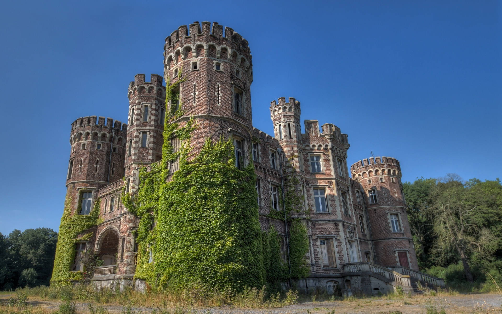 Belgium Castle Moulbaix