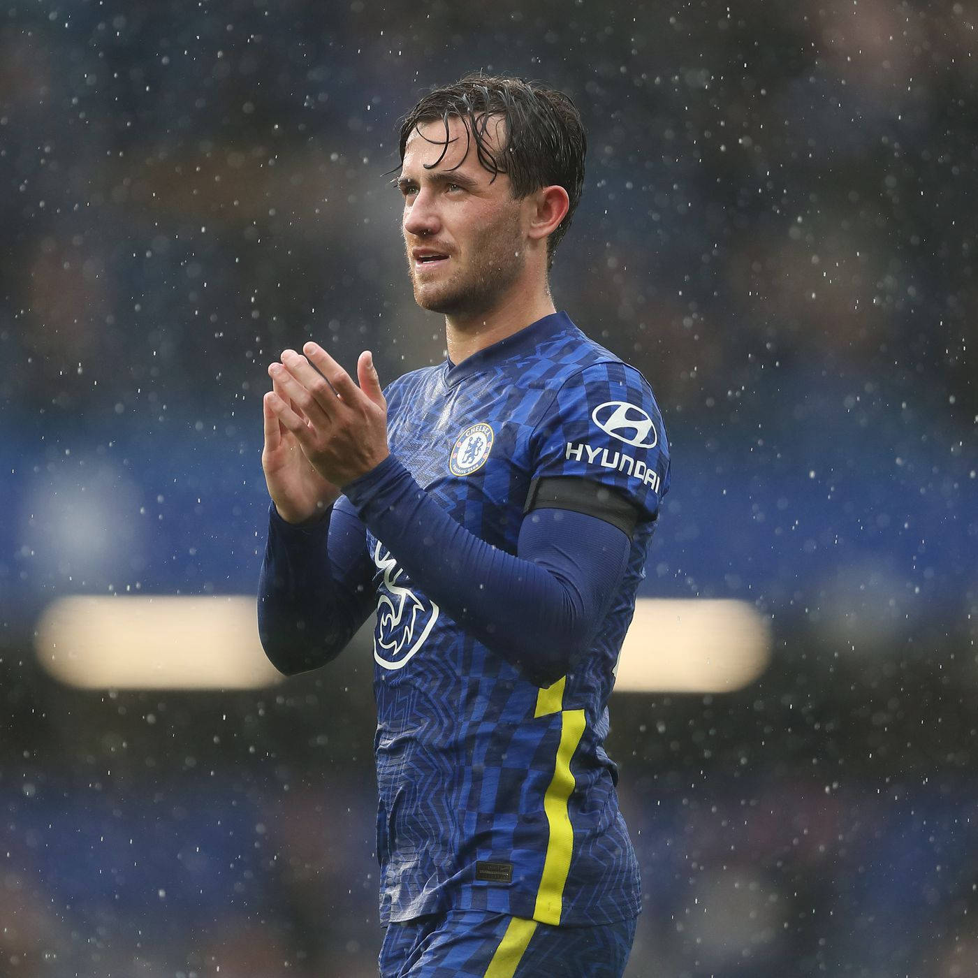 Ben Chilwell Clapping In The Rain Background