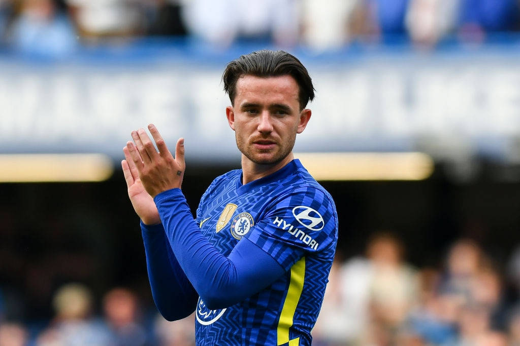 Ben Chilwell Photo While Clapping Background