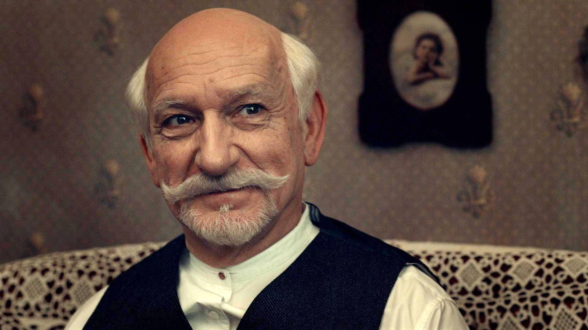 Ben Kingsley As Papa Georges In 2011 Hugo