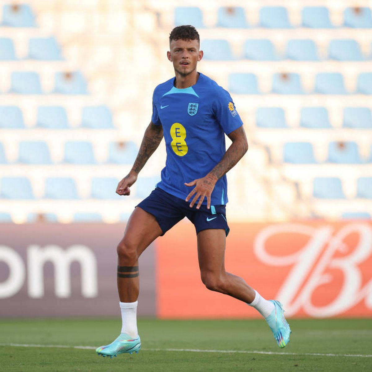 Ben White Training With England Background