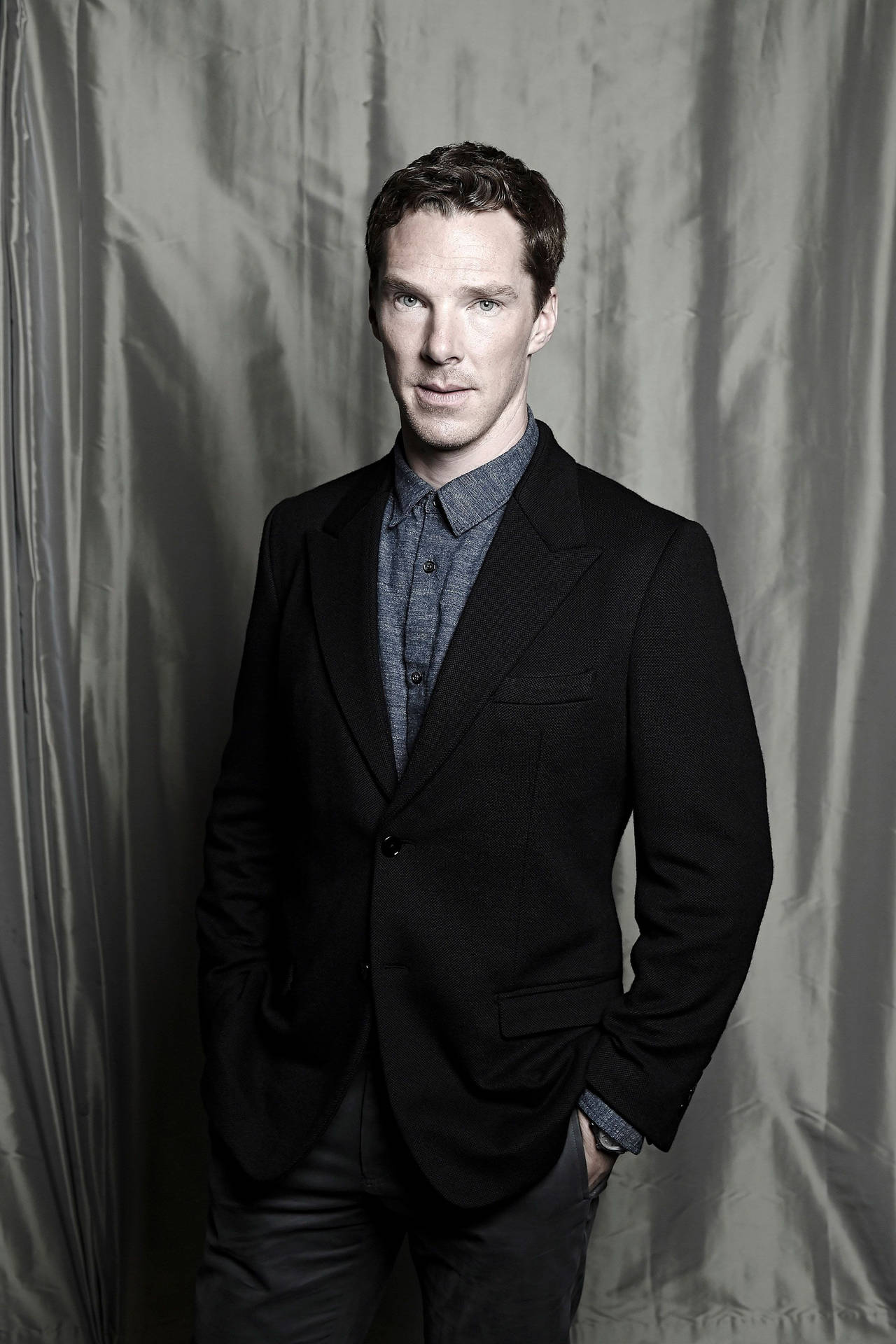 Benedict Cumberbatch Grayscale Image Background