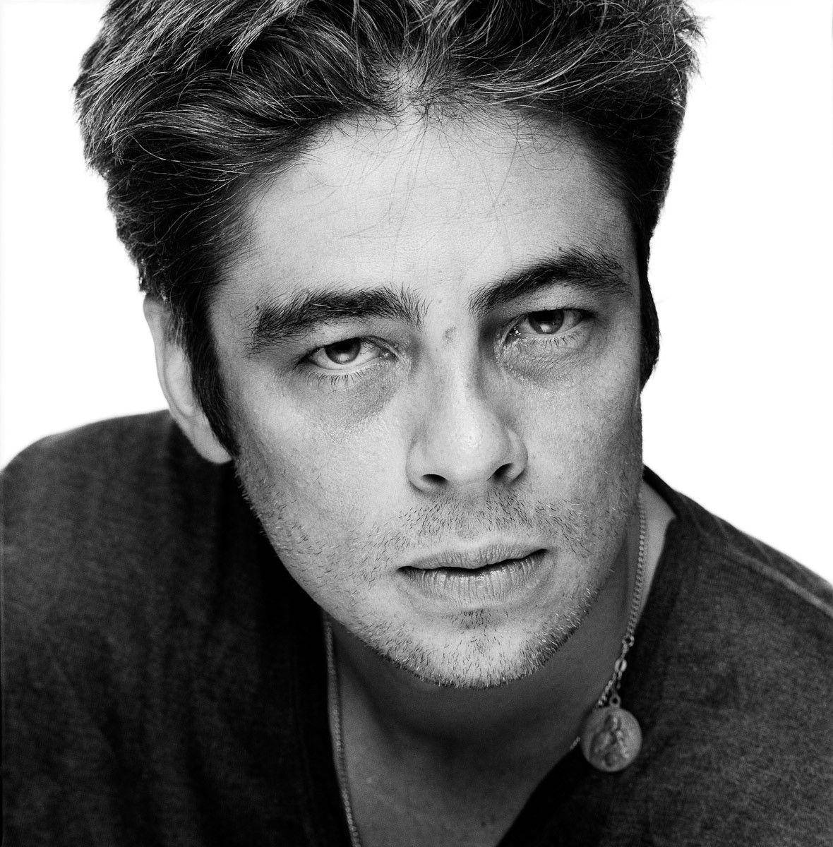 Benicio Del Toro For The Village Voice, 1998 Background