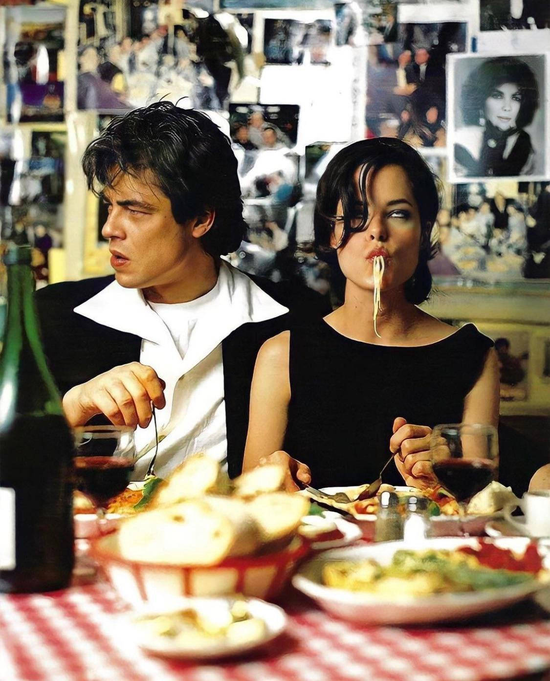 Benicio Del Toro Parker Posey Background