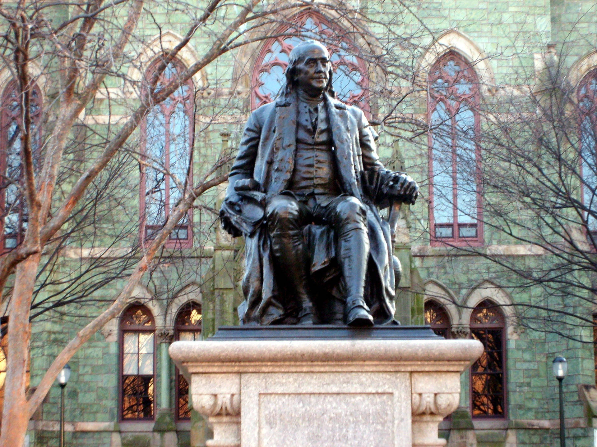 Benjamin Franklin Bronze Statue Background