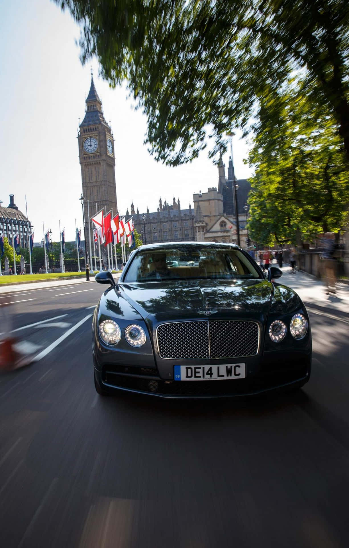 Bentley Car Near Big Ben Iphone Background