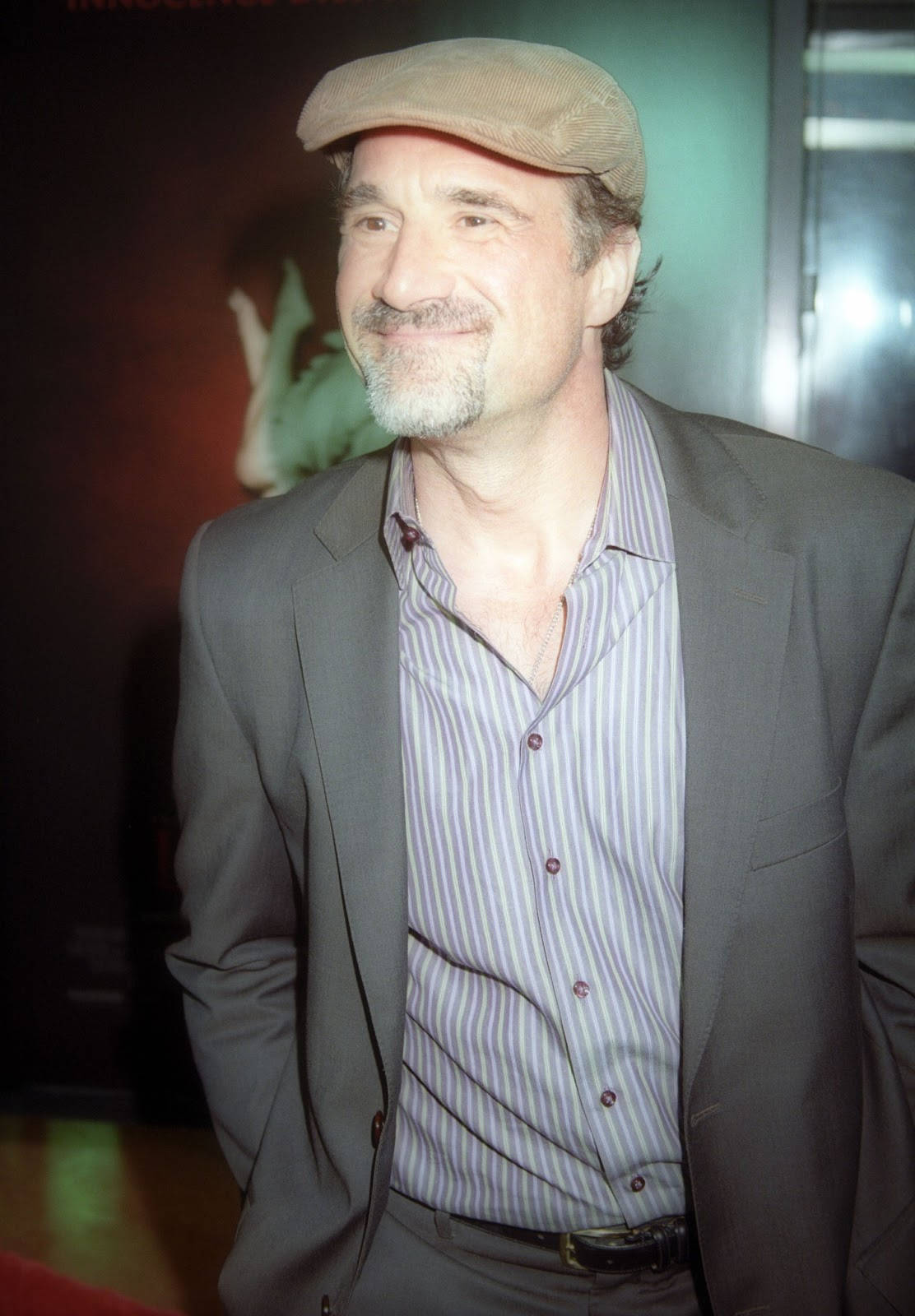 Beret Elias Koteas