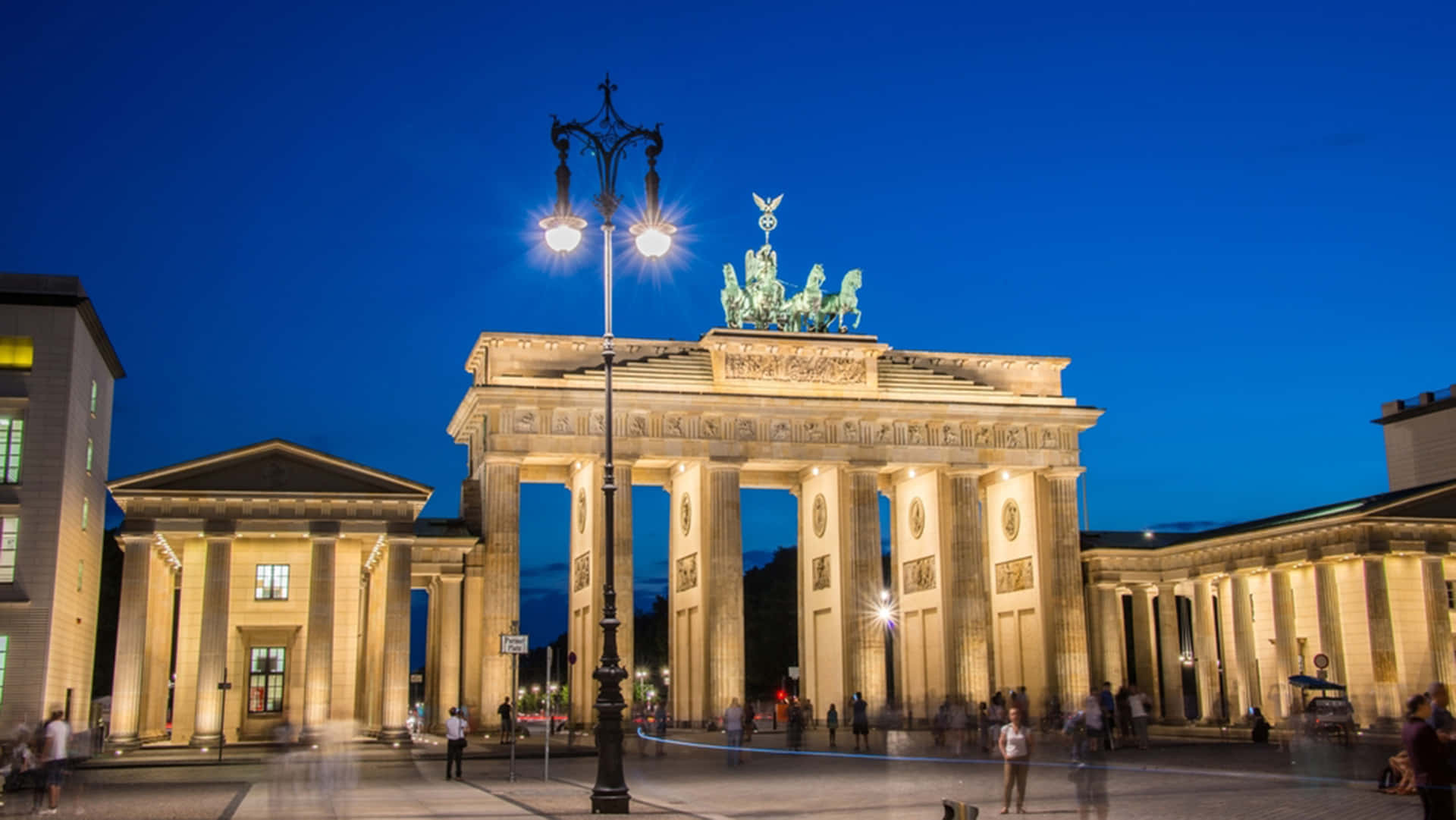 Berlin Germany Brandenburg Gate Streetlight Background
