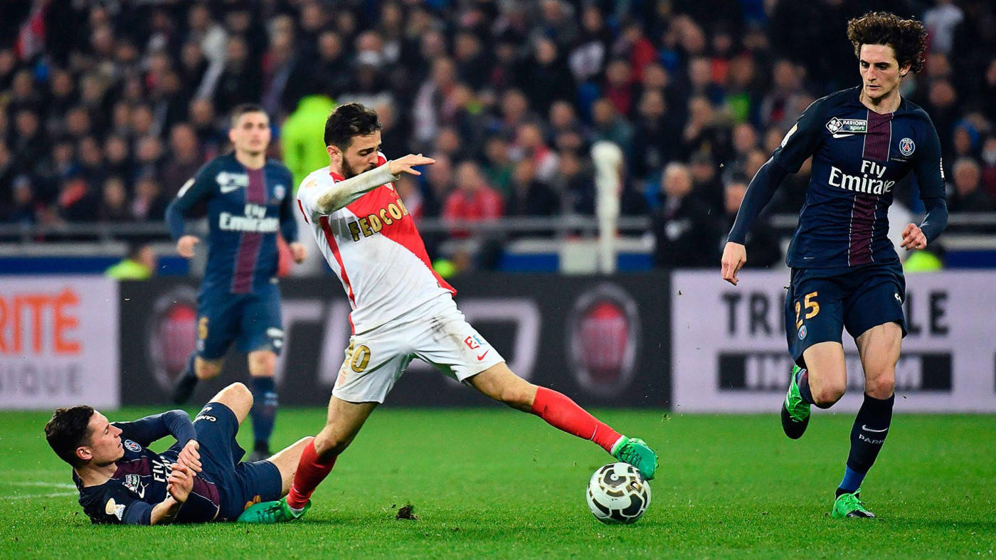 Bernardo Silva Dashing In Red And White Background