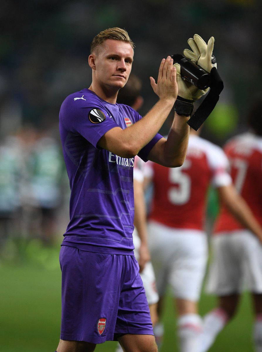 Bernd Leno Clapping