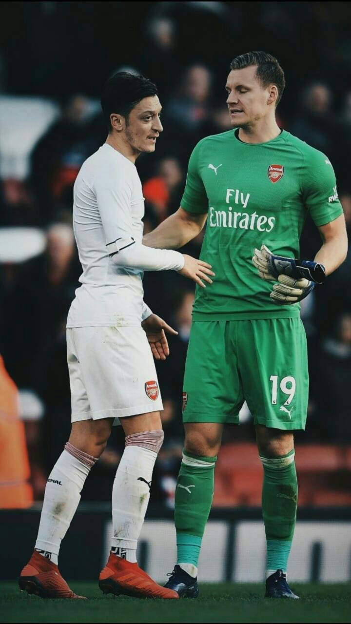 Bernd Leno During A Game Background