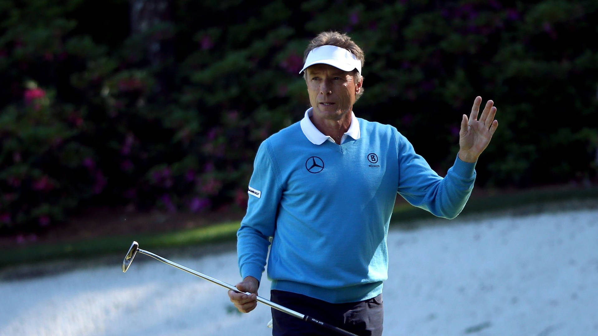 Bernhard Langer Waving Background