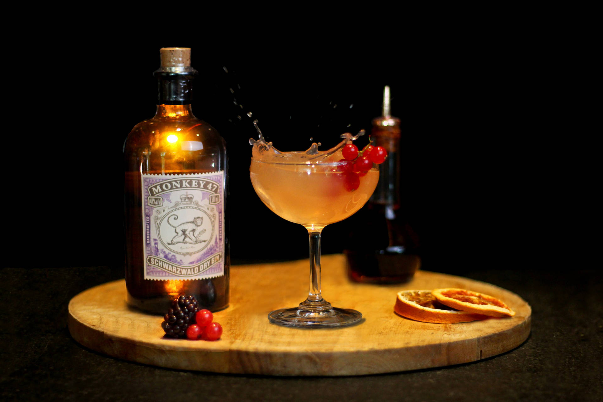 Berry Cocktail Monkey 47 Gin Schwarzwald Dry Background