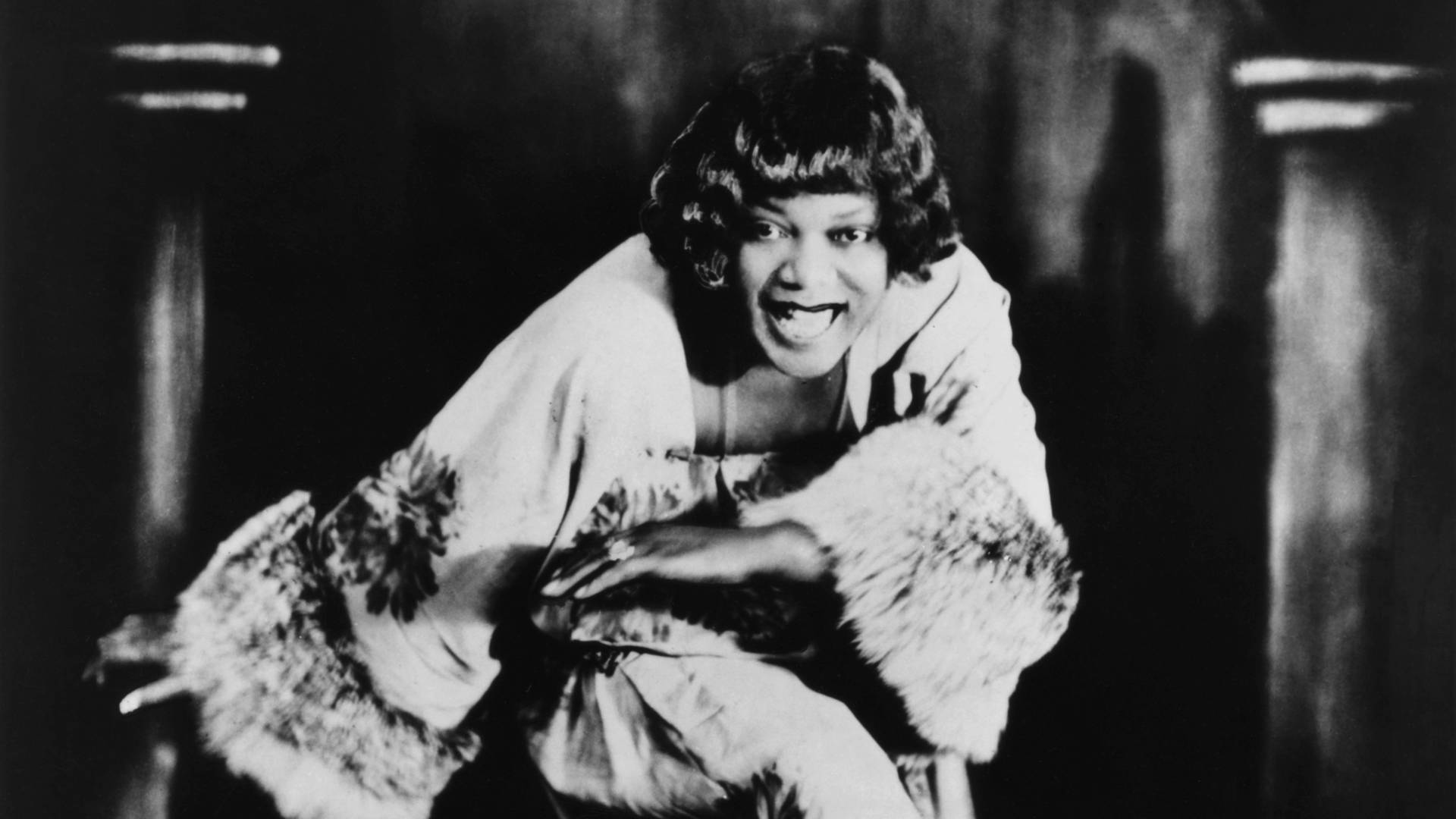 Bessie Smith Blues Singer Dancing Background