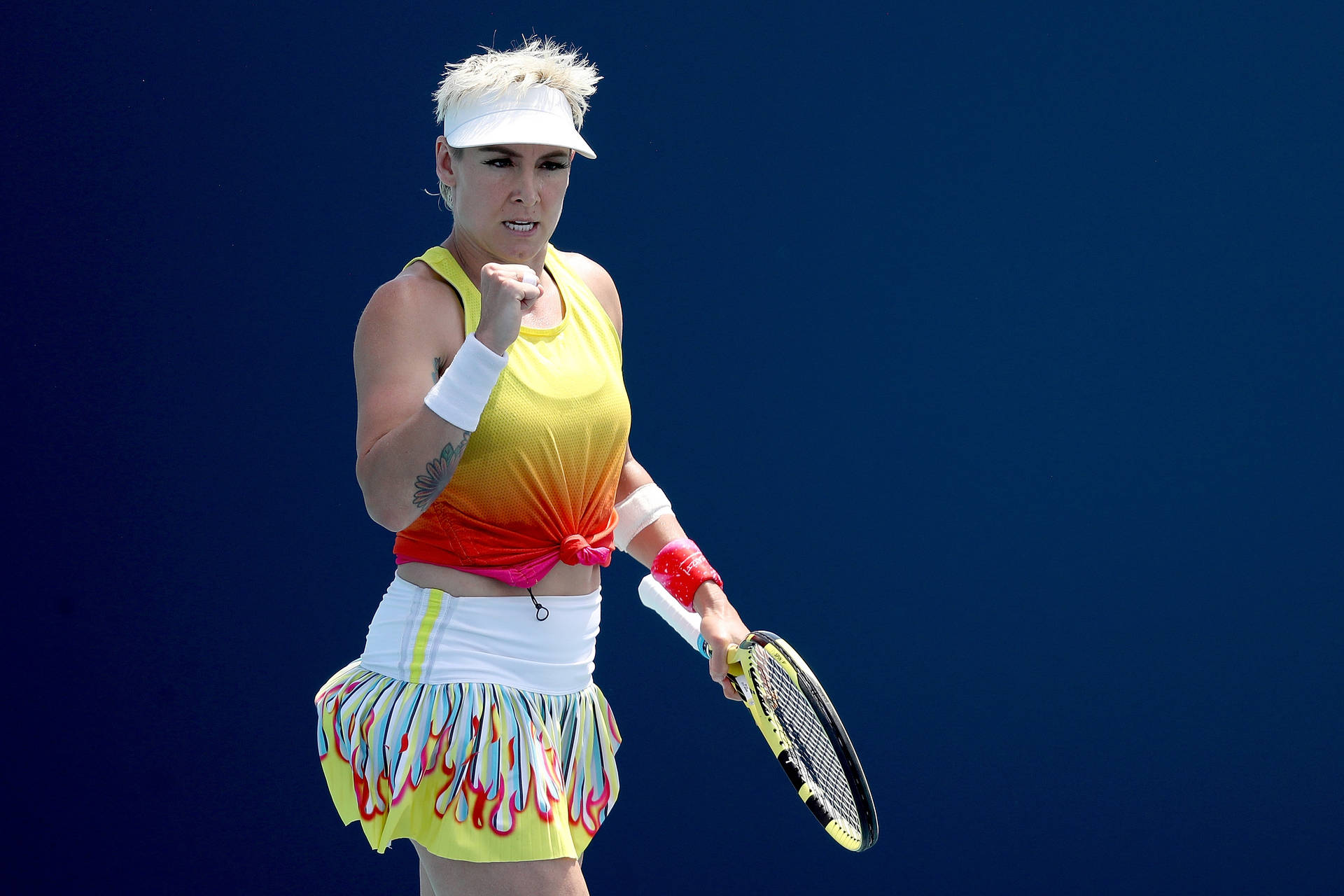 Bethanie Mattek-sands Colorful Clothes Background