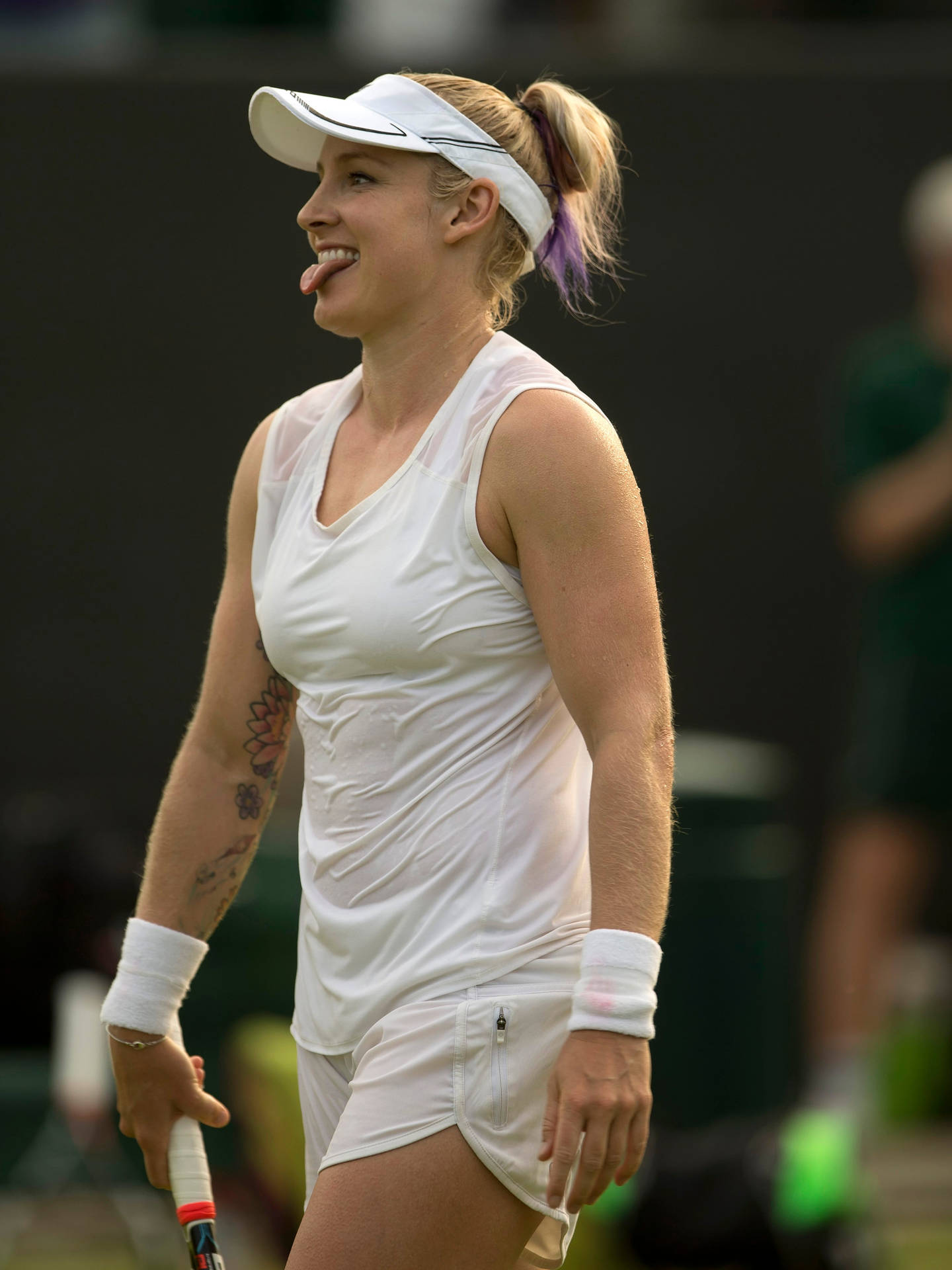 Bethanie Mattek-sands Tongue Out Background