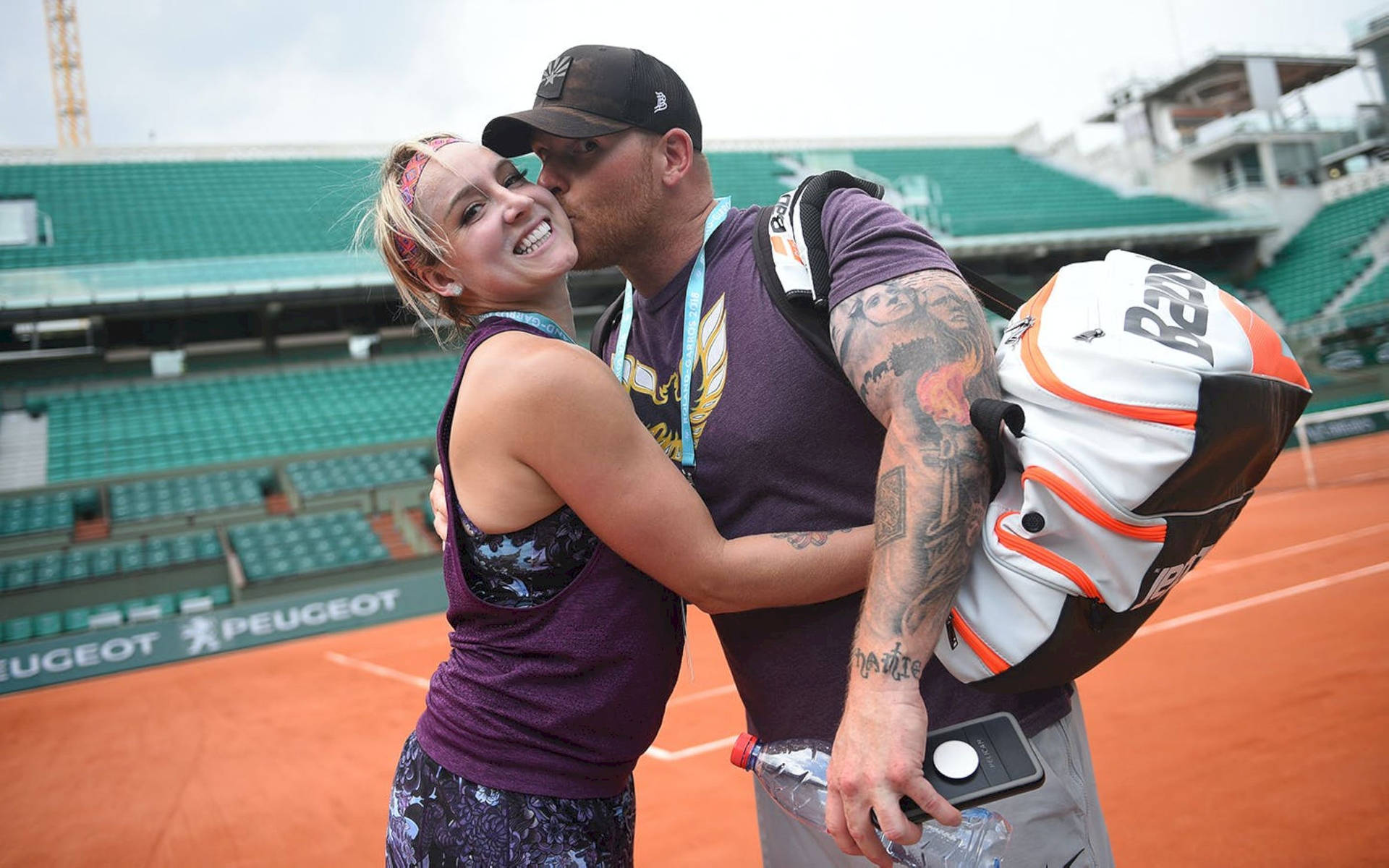 Bethanie Mattek-sands With Husband Background