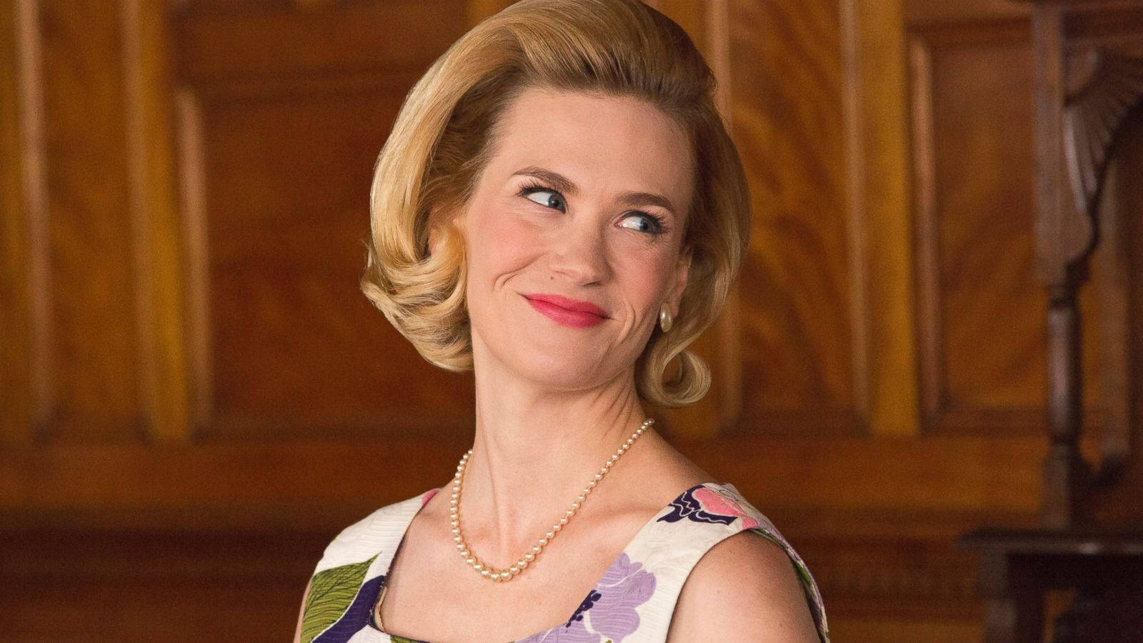 Betty Draper Mad Men Season 7 January Jones Background