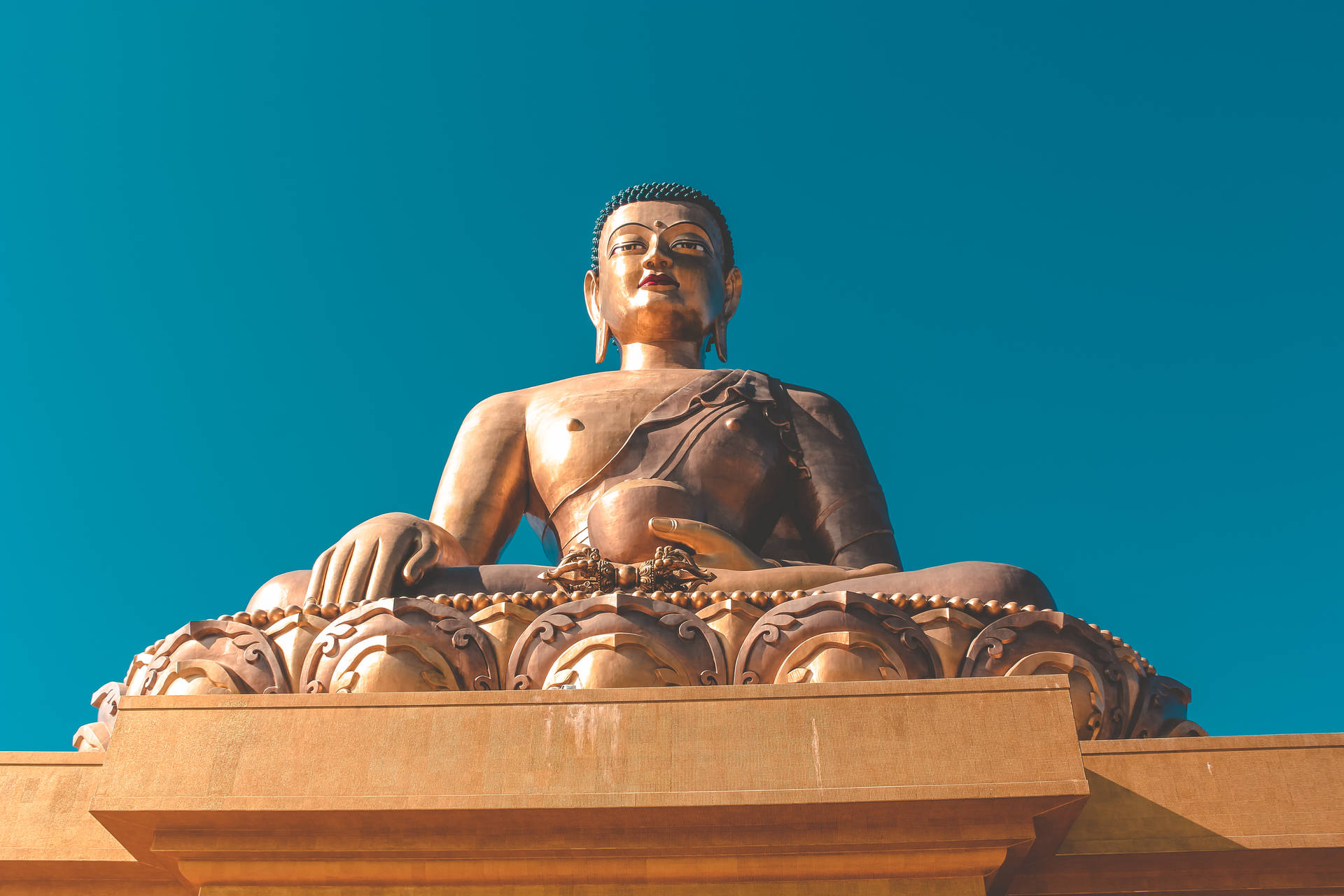 Bhutan Buddha Dordenma Statue Background