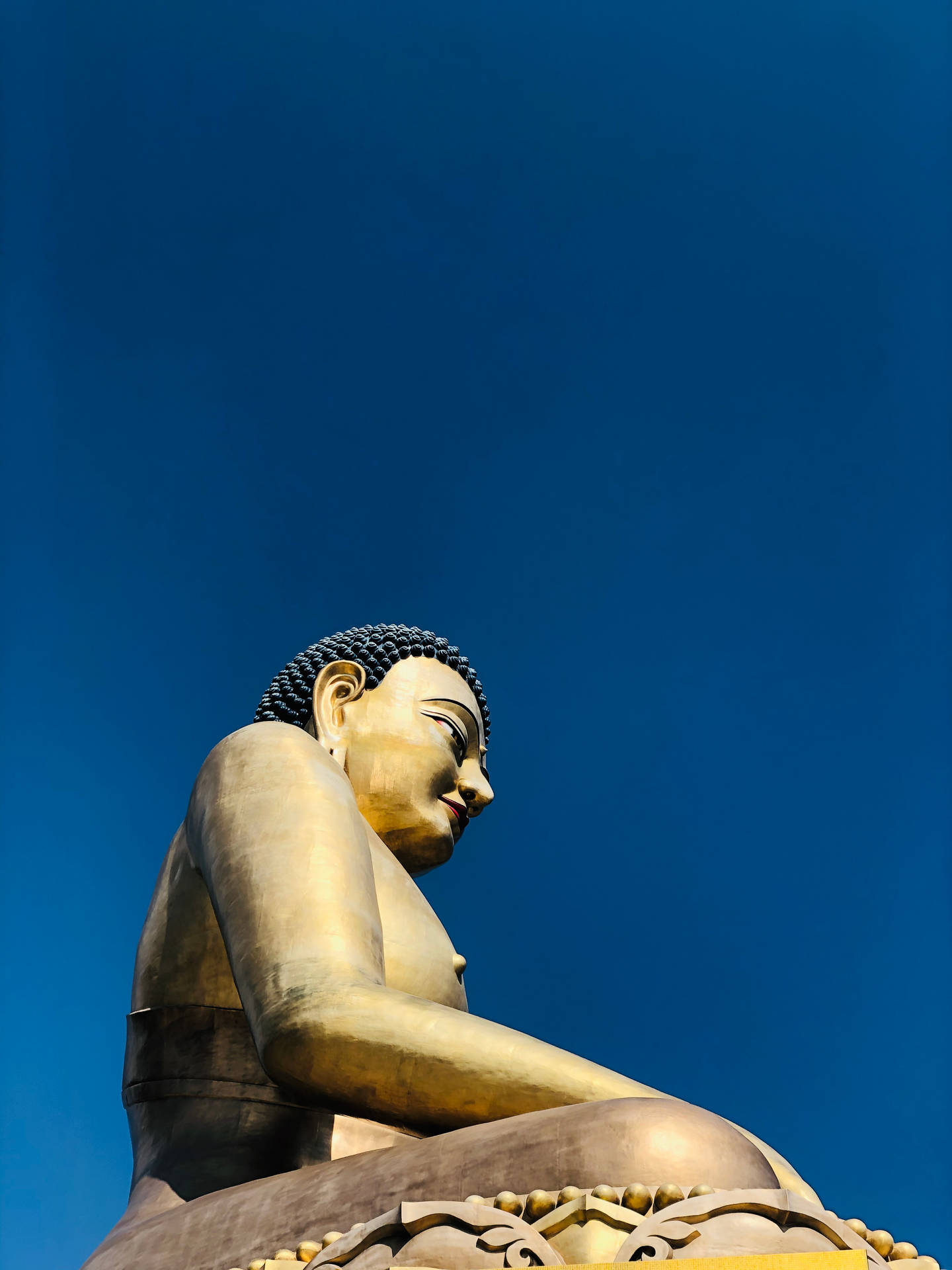 Bhutan Golden Buddha Statue