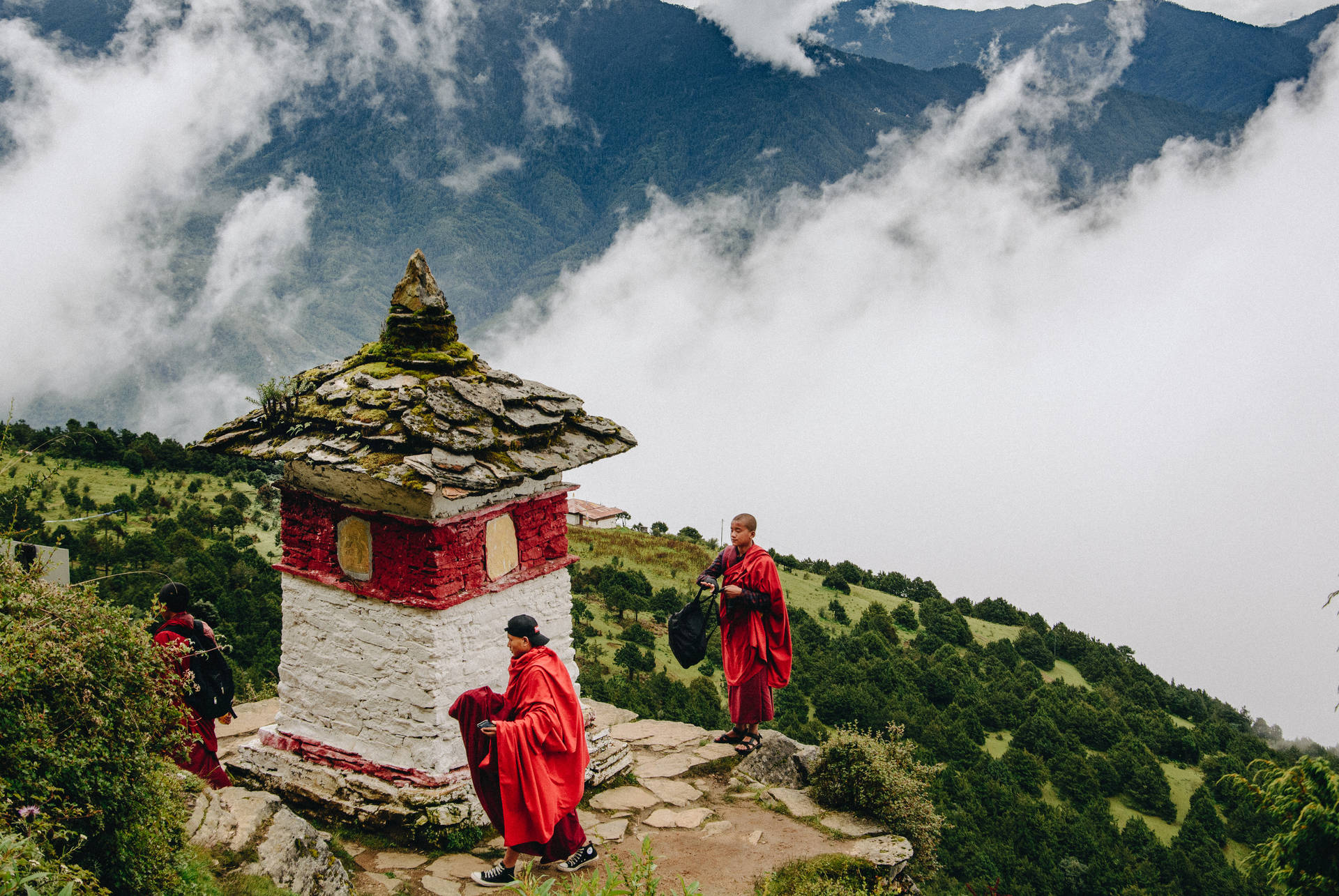 Bhutan Thujidrag Gompa Background