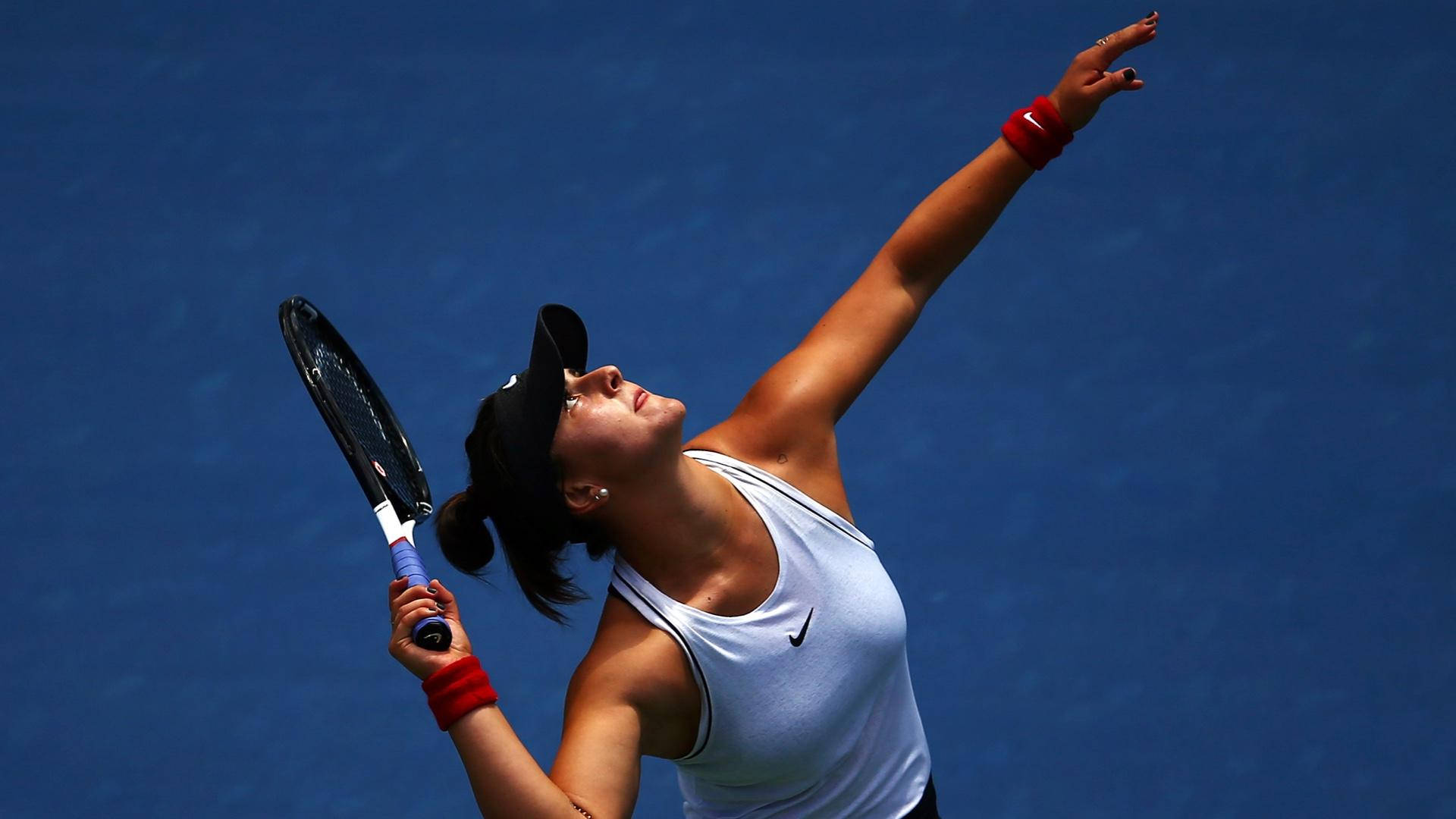 Bianca Andreescu Waiting For Approaching Ball Background