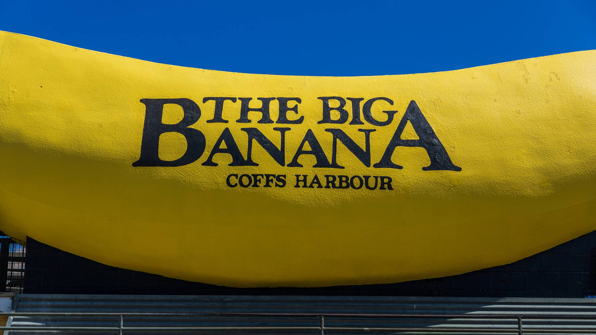 Big Banana Coffs Harbour Background