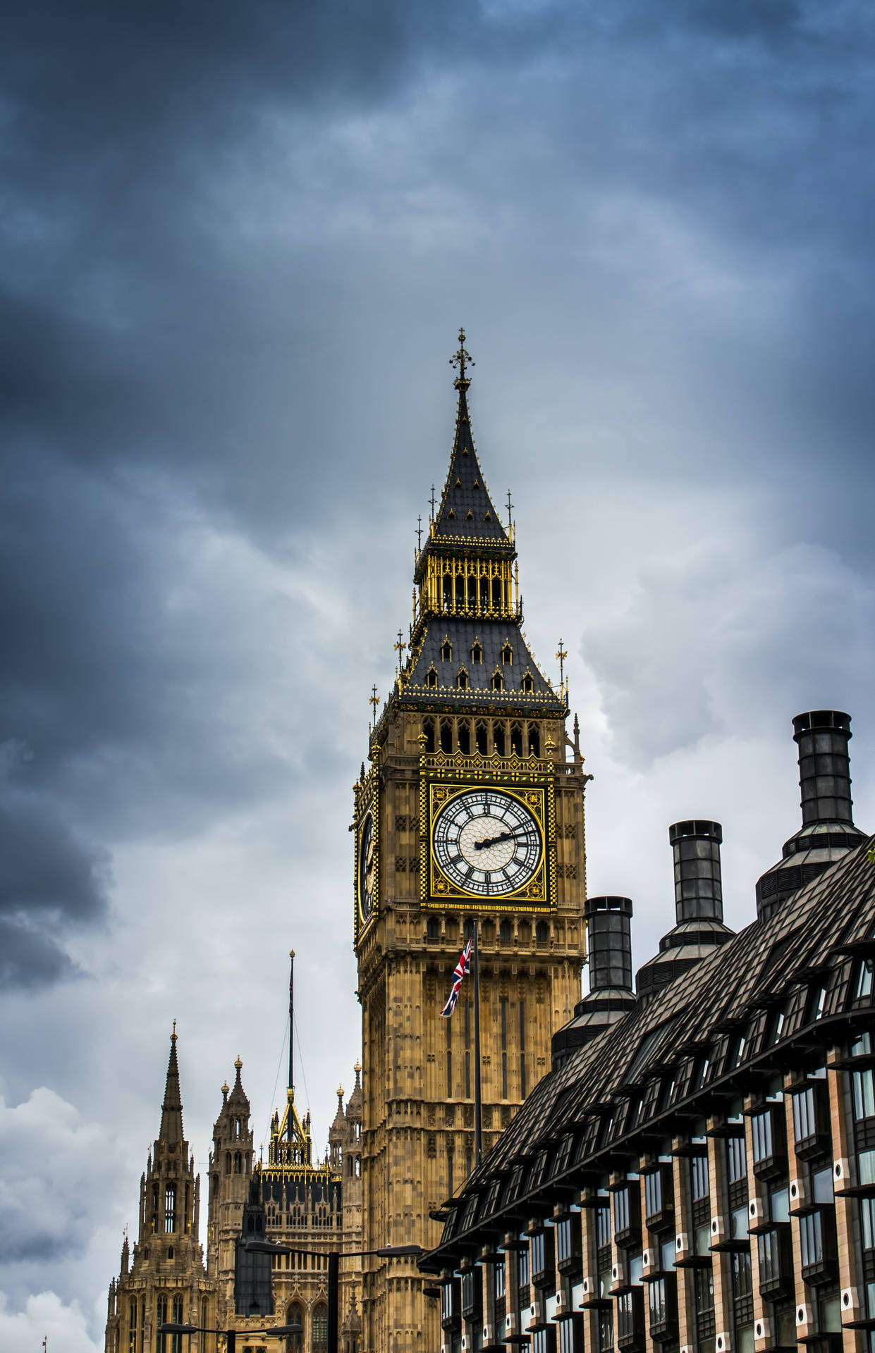 Big Ben Around A Corner