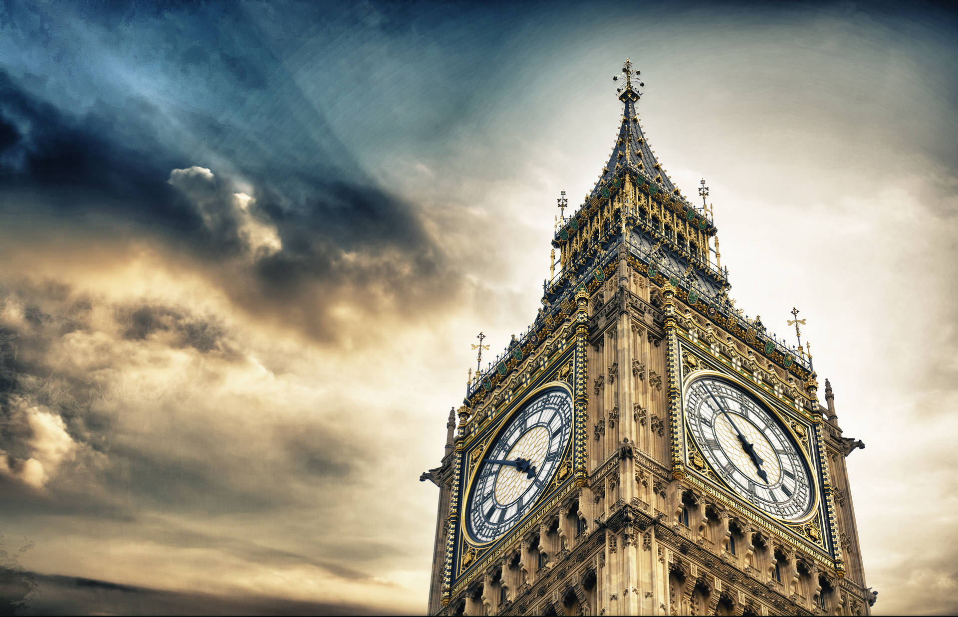 Big Ben Backlit