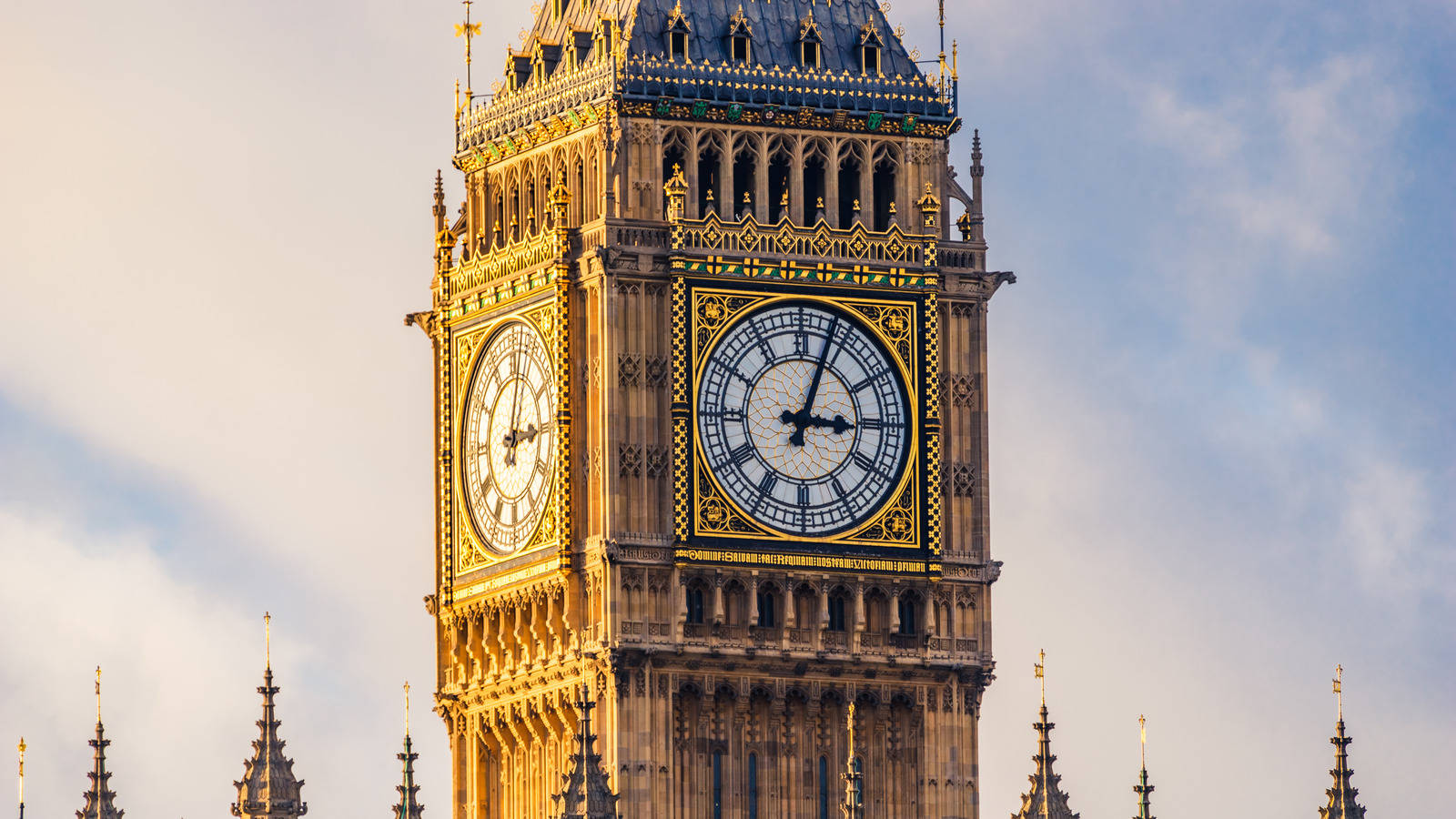 Big Ben In The Afternoon Background