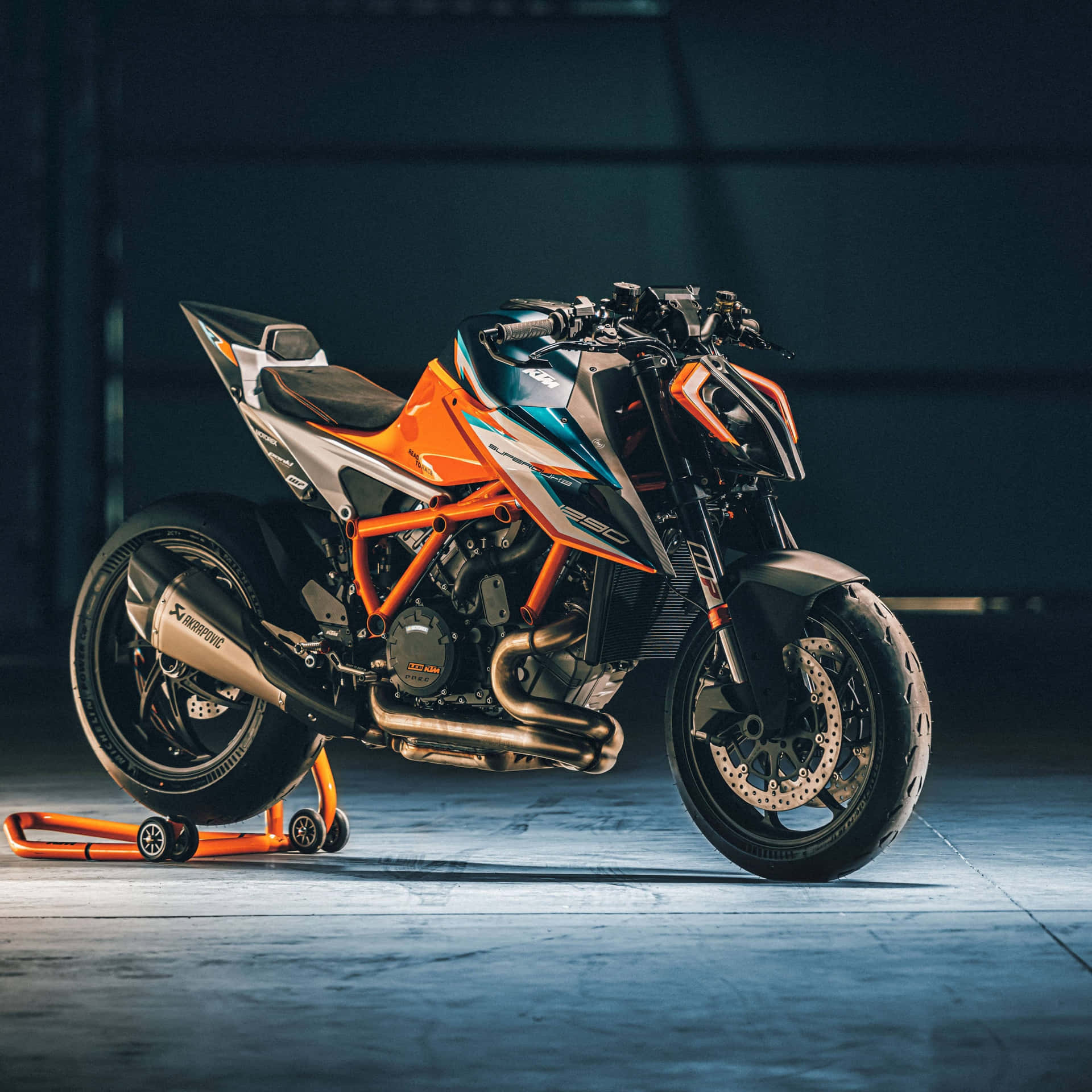 Big Orange Motorcycle [wallpaper] Background
