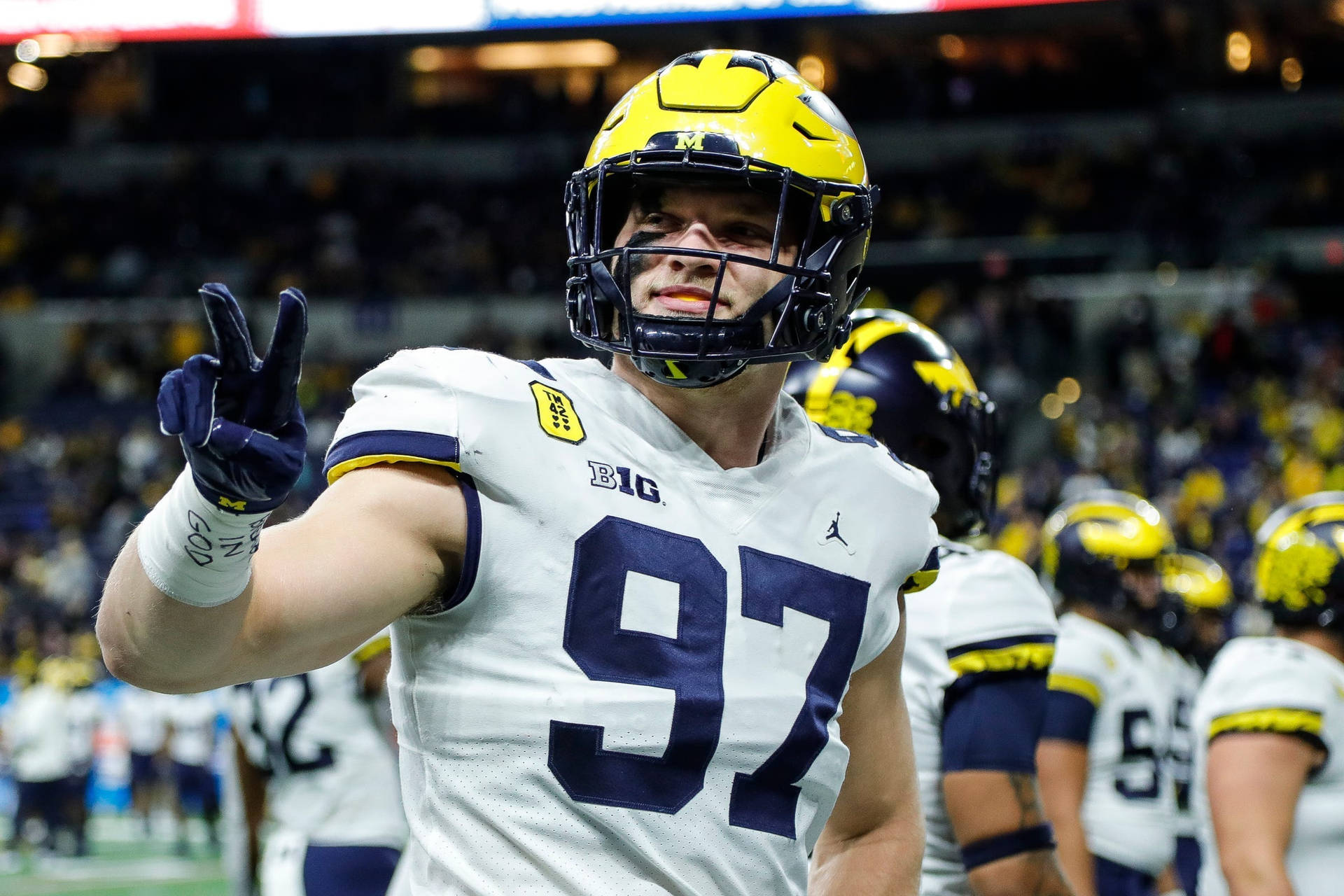 Big Ten Championship Michigan Wolverines Aidan Hutchinson