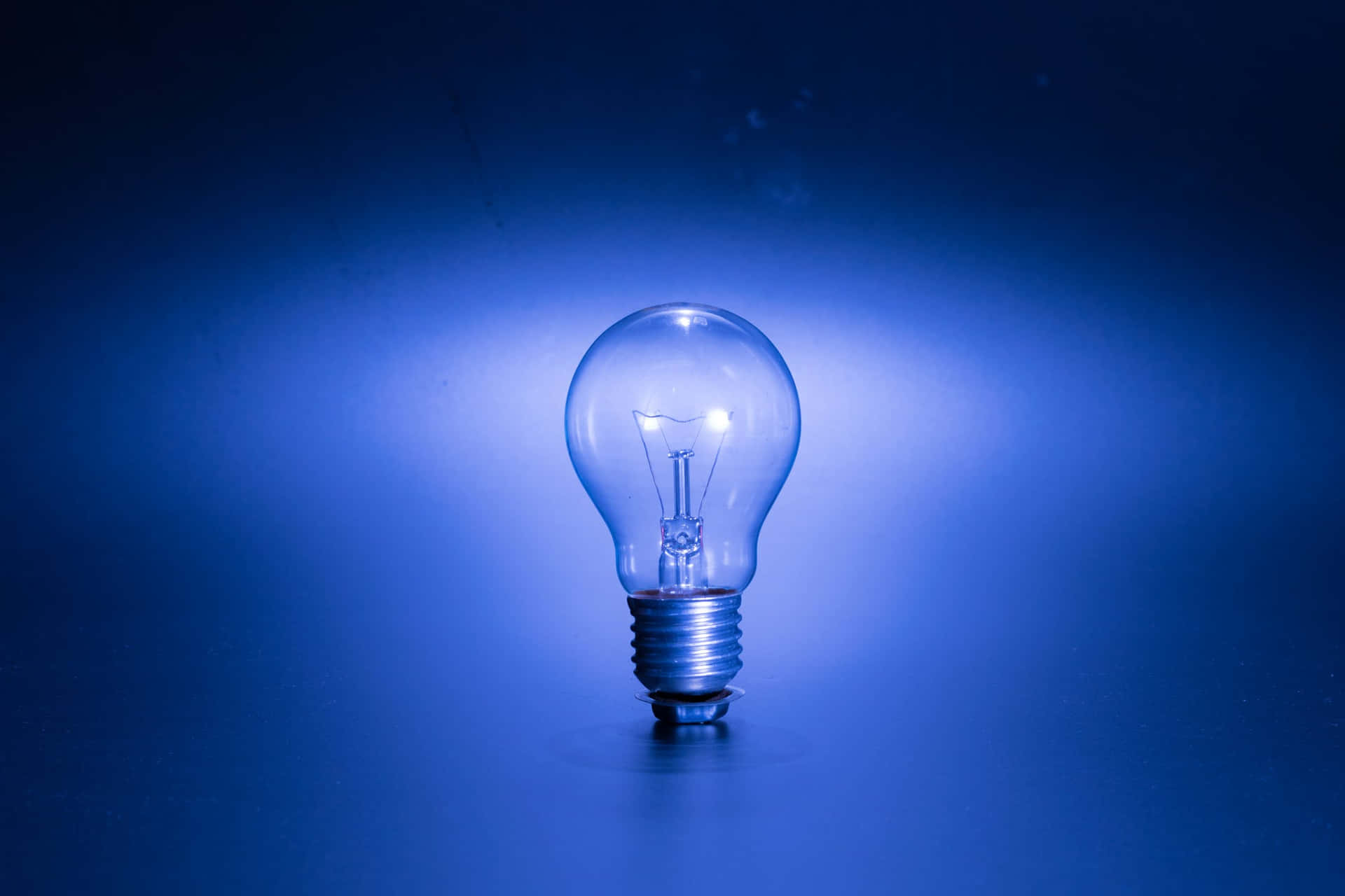 Bilingual Light Bulb Background
