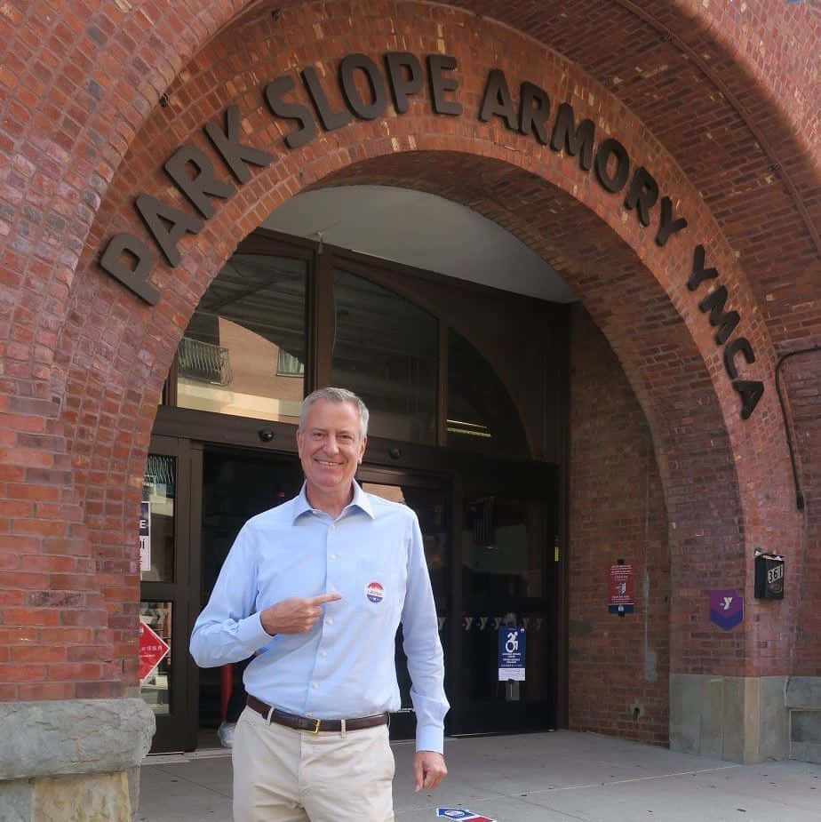 Bill De Blasio At Park Armory Background