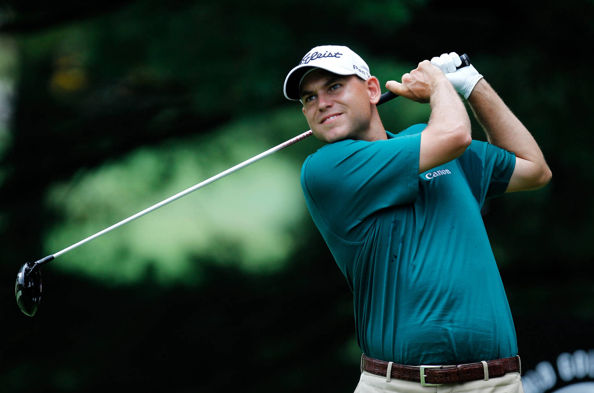 Bill Haas Geared Up For The Perfect Swing Background