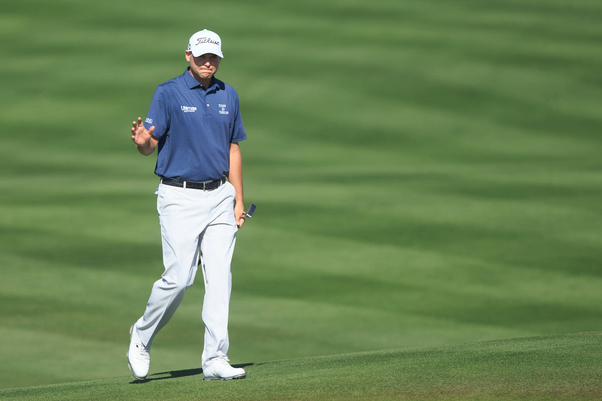 Bill Haas Slow Walk Background