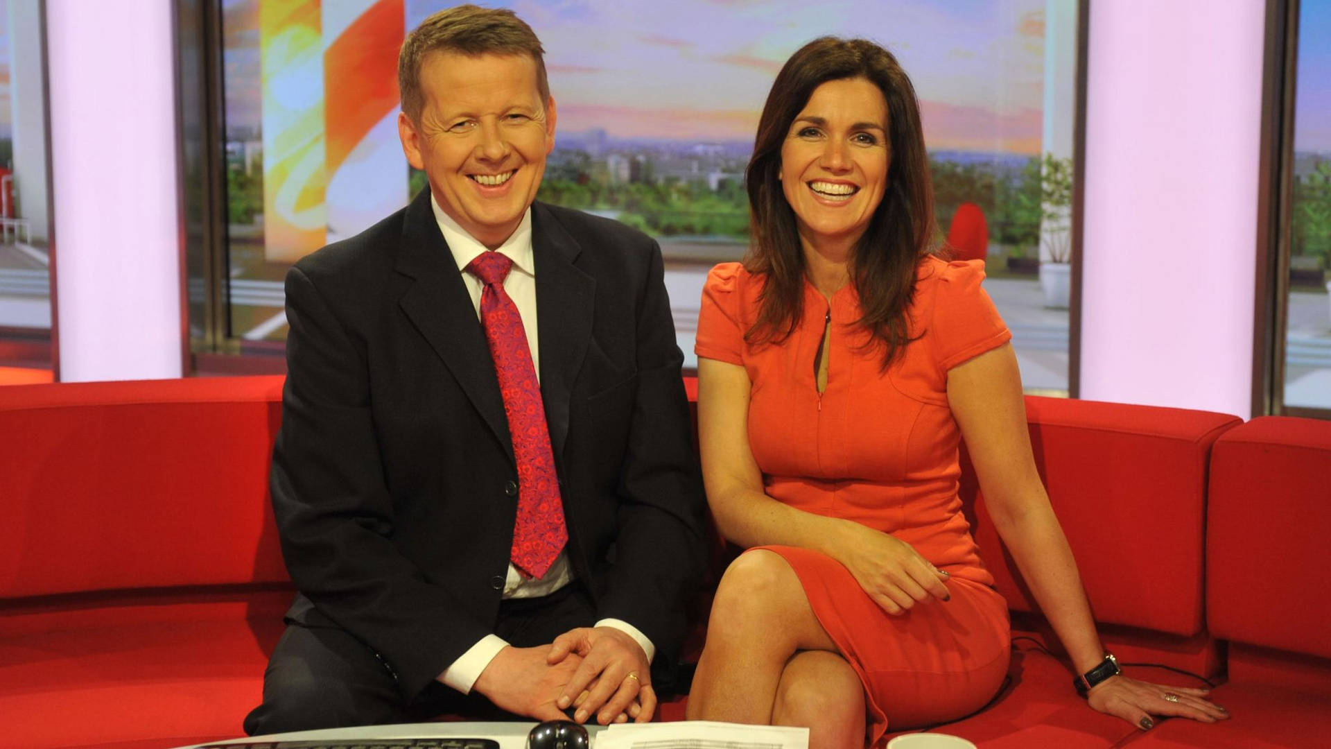 Bill Turnbull And Susanna Reid Bbc News Background