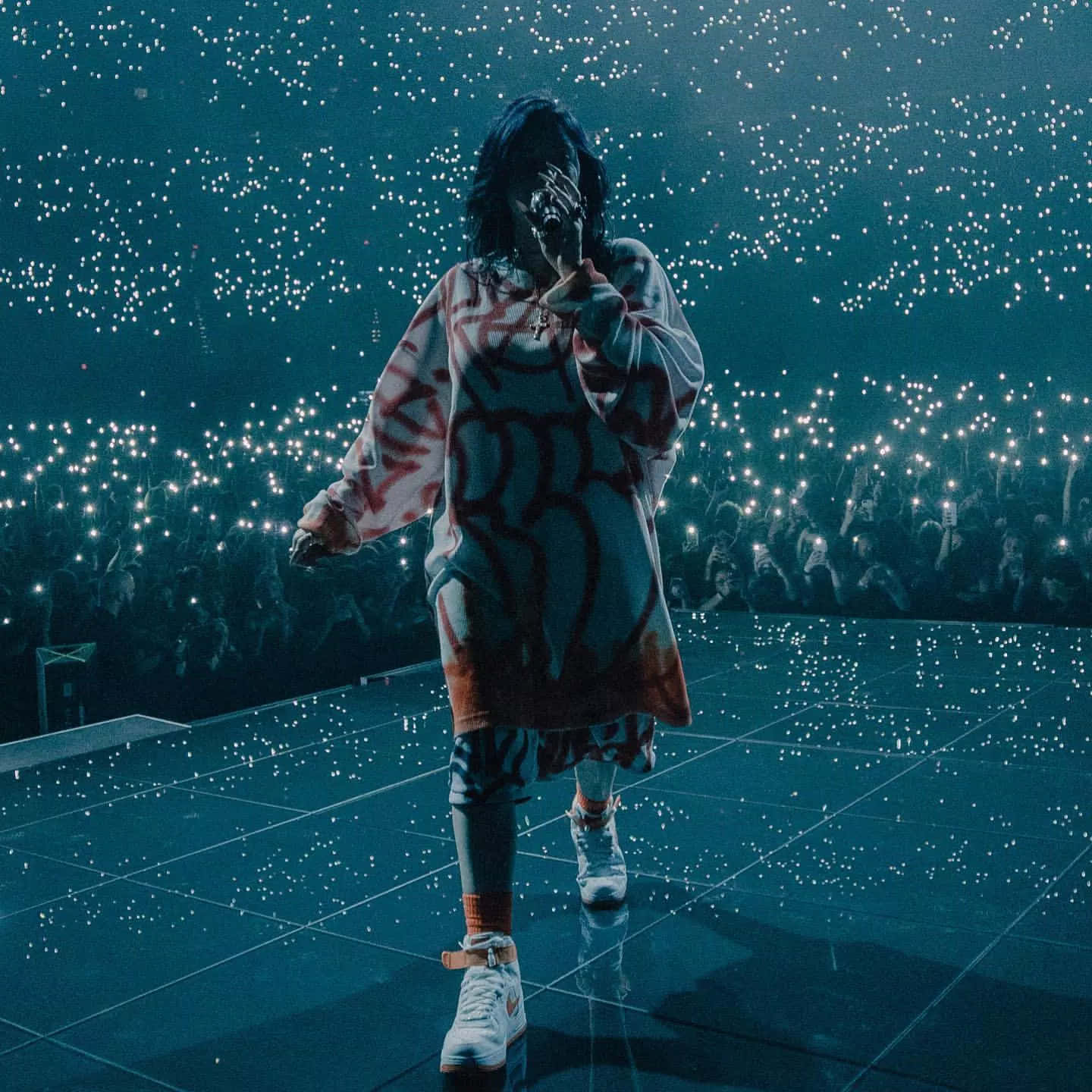 Billie Eilish Bringing In 2021 With A Bang. Background