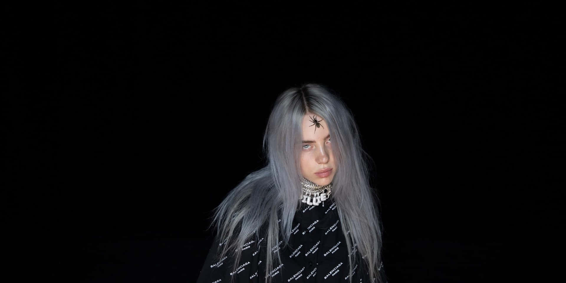 Billie Eilish Shows Us Her Spirit, Her Laptop And Her Style Background